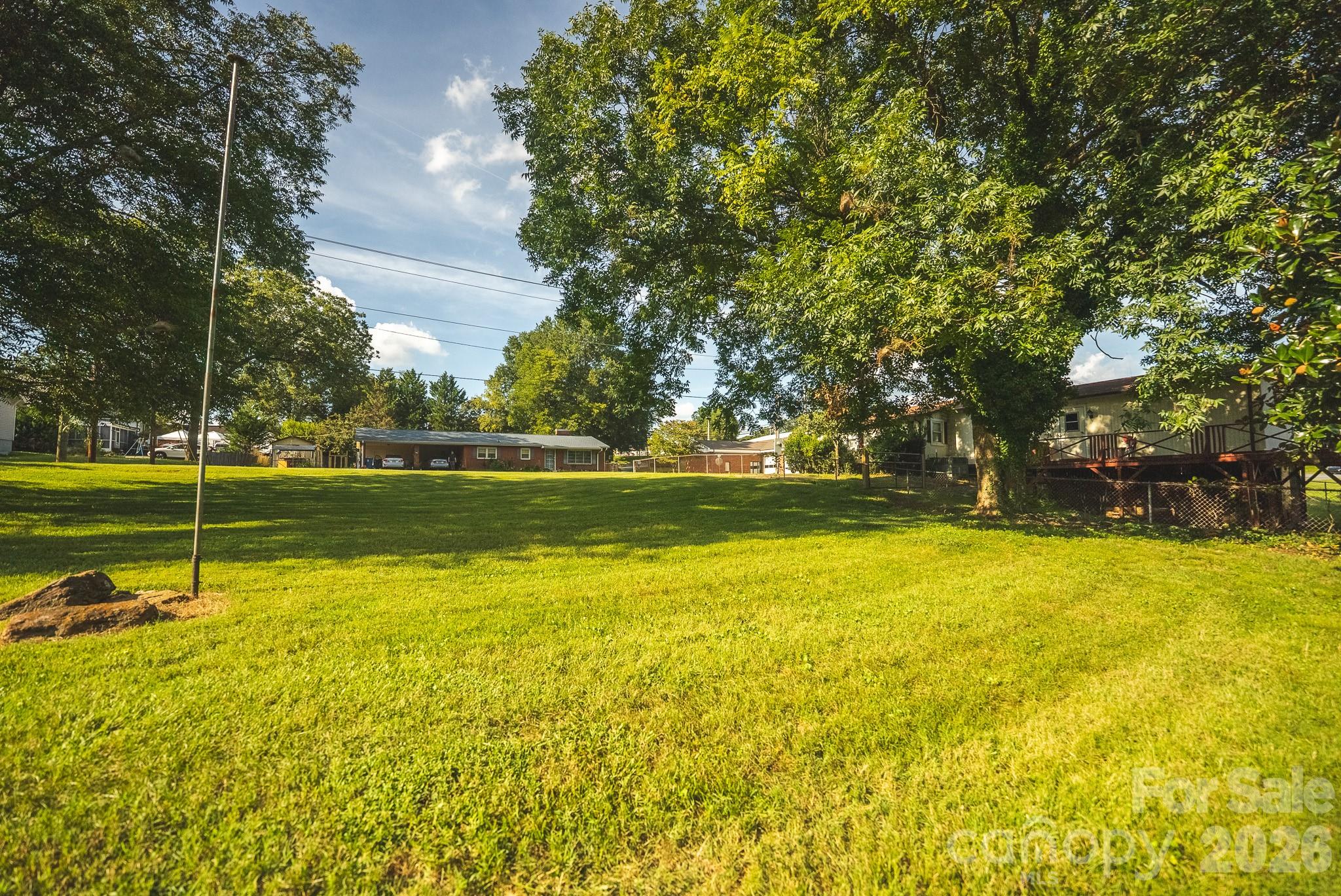 12 1st Avenue Drive Property Photo 40