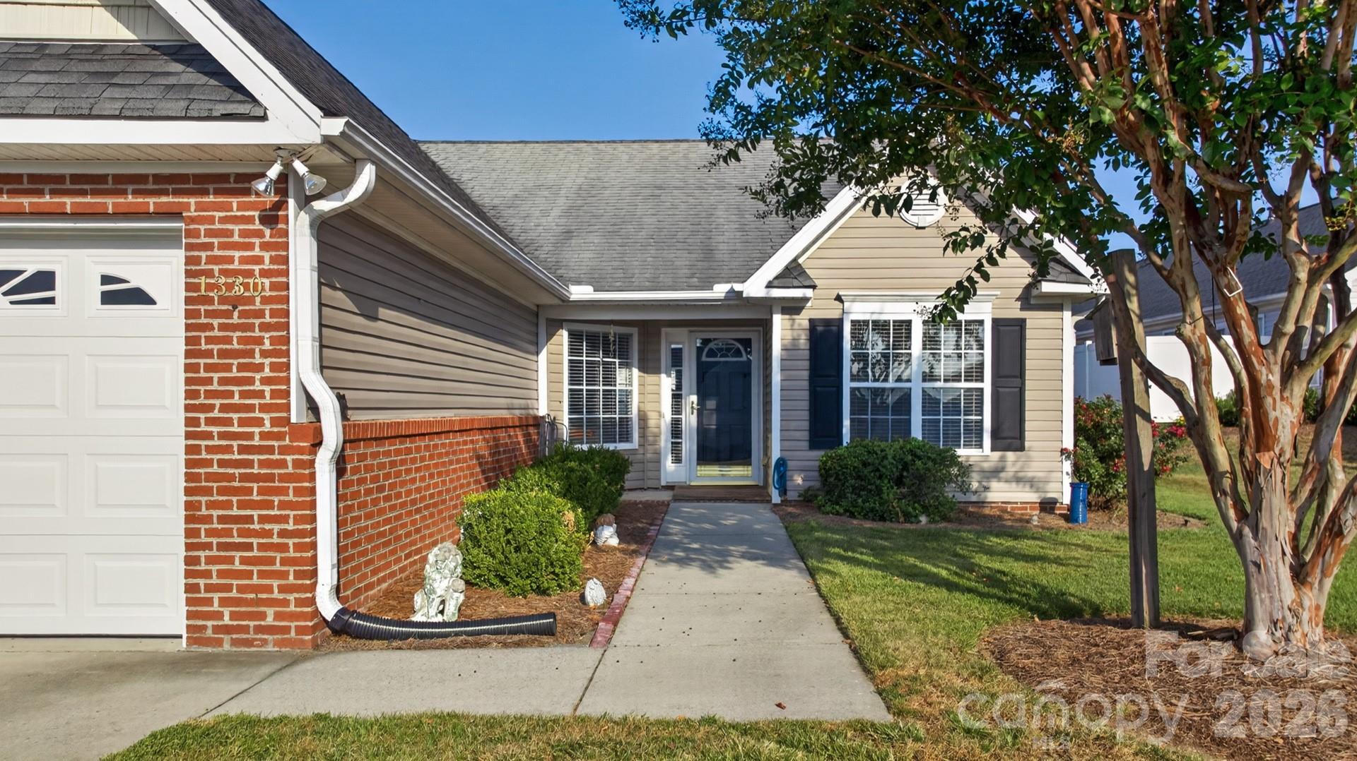 1330 Bayswater Drive Property Photo 1