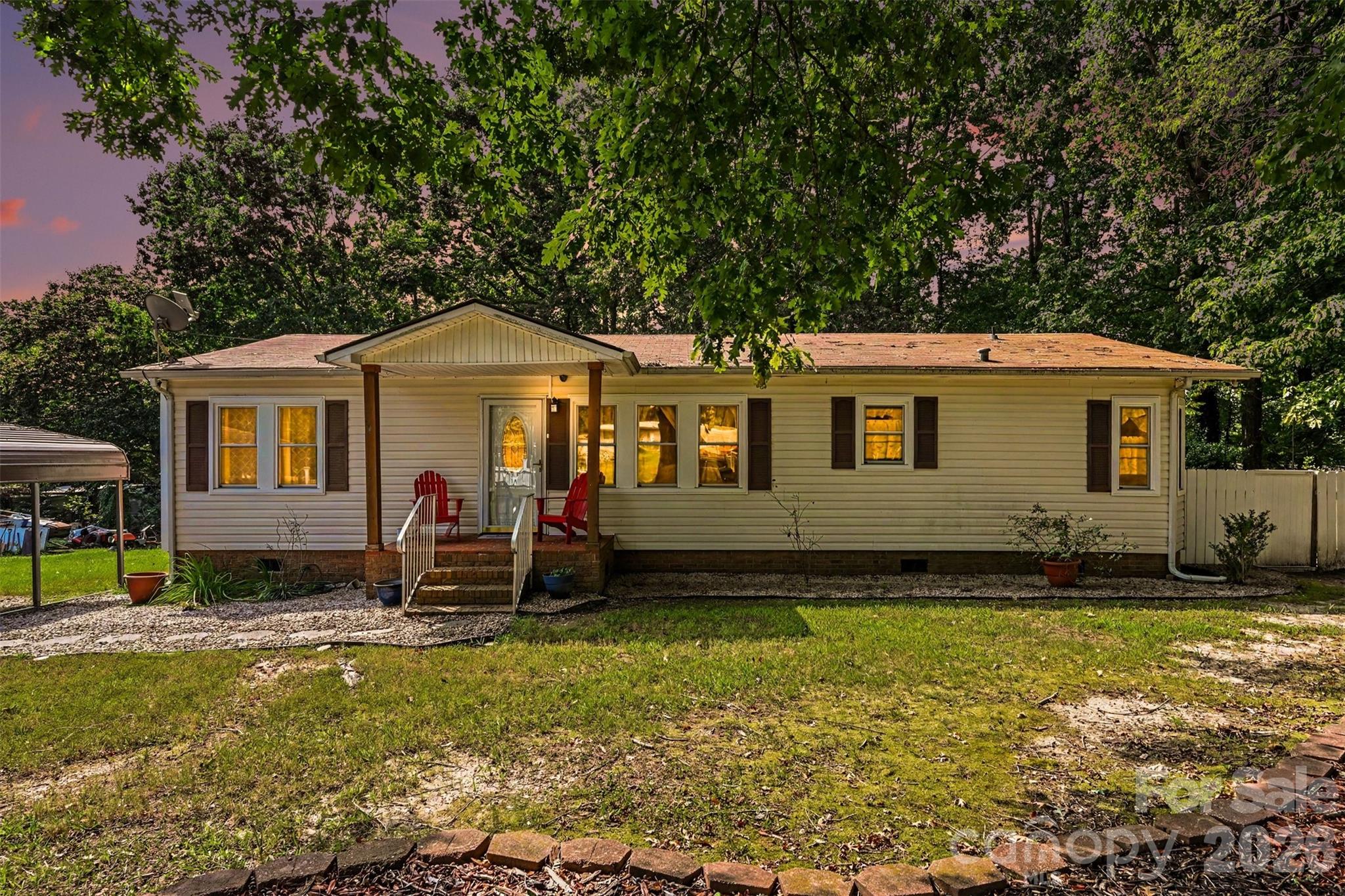 115 Red Fox Court Property Photo 2