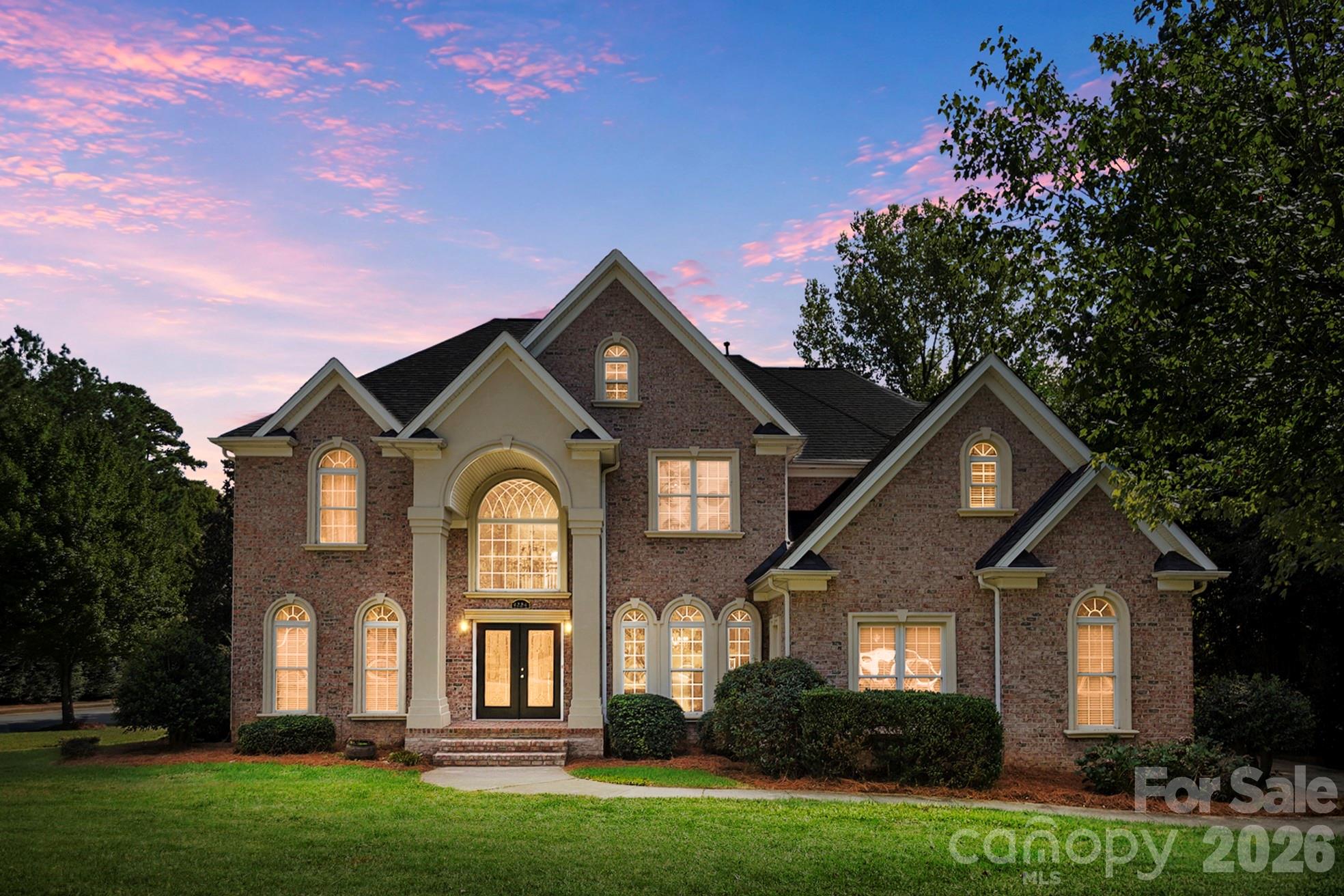 4224 Mountain Cove Drive Property Photo 1