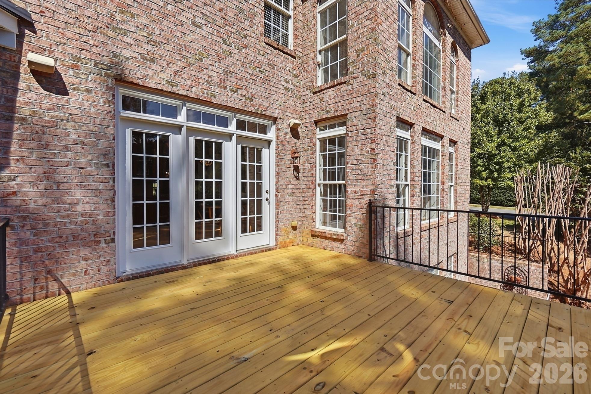4224 Mountain Cove Drive Property Photo 34