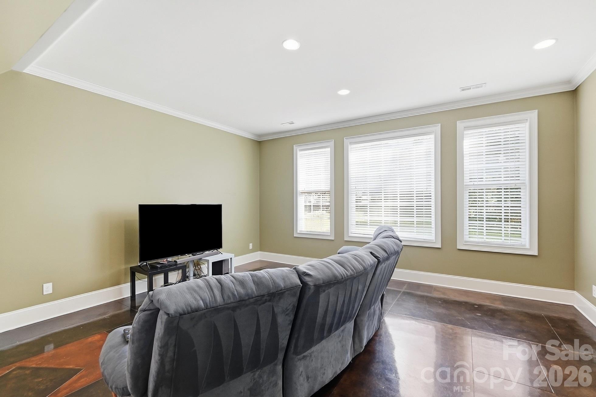 4224 Mountain Cove Drive Property Photo 37