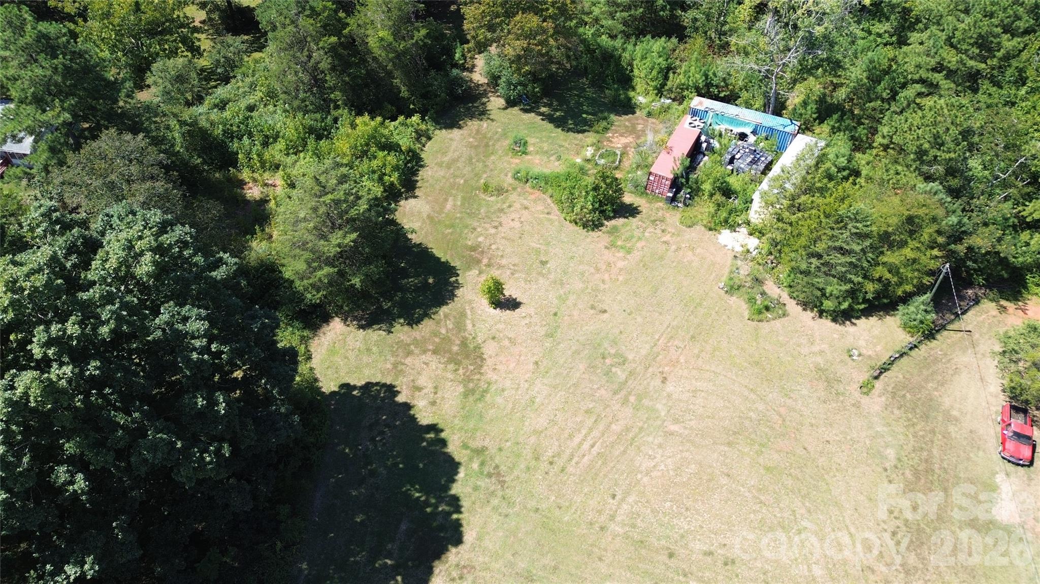 1466 King Road Property Photo 5