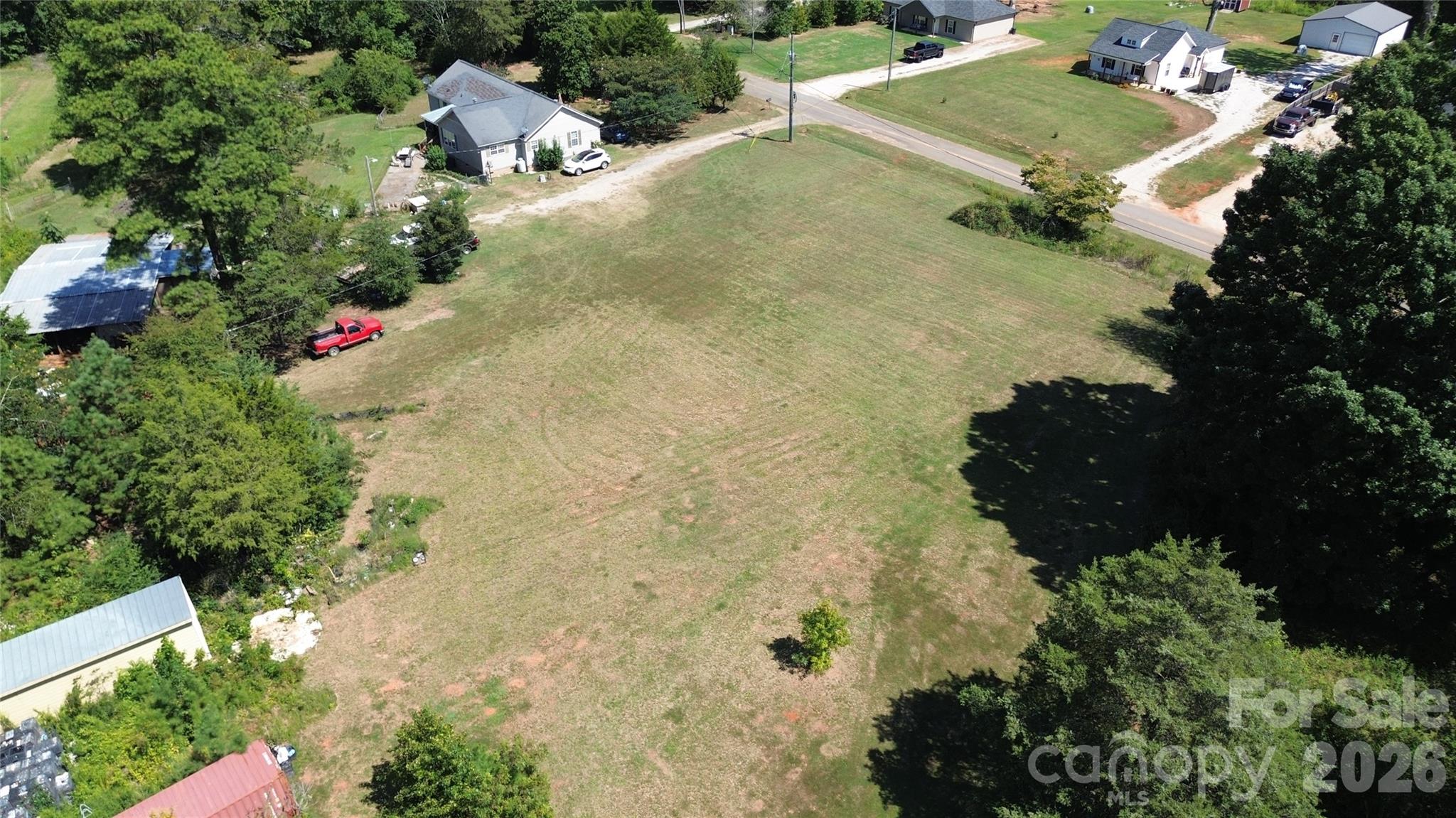 1466 King Road Property Photo 16