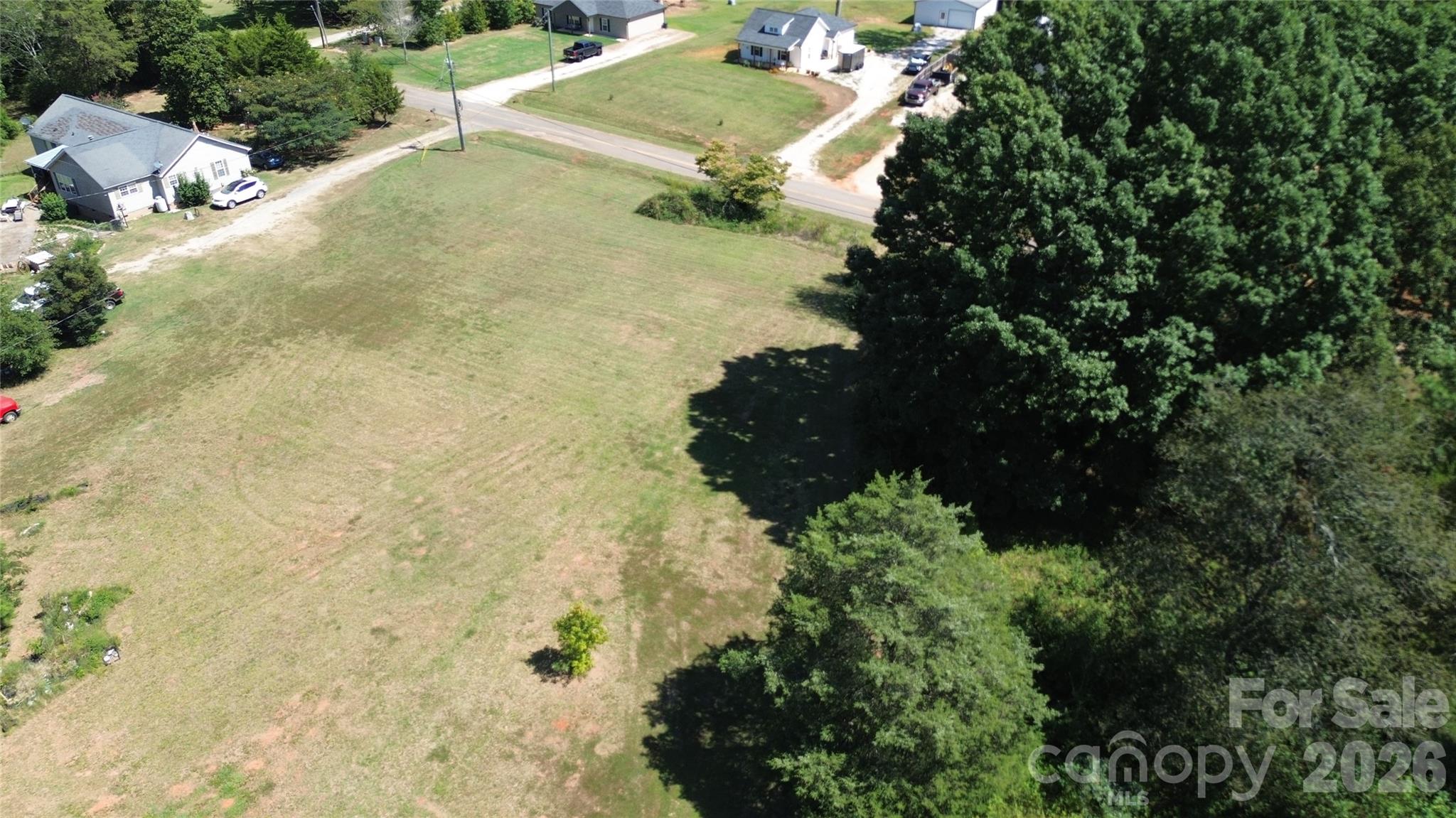 1466 King Road Property Photo 17