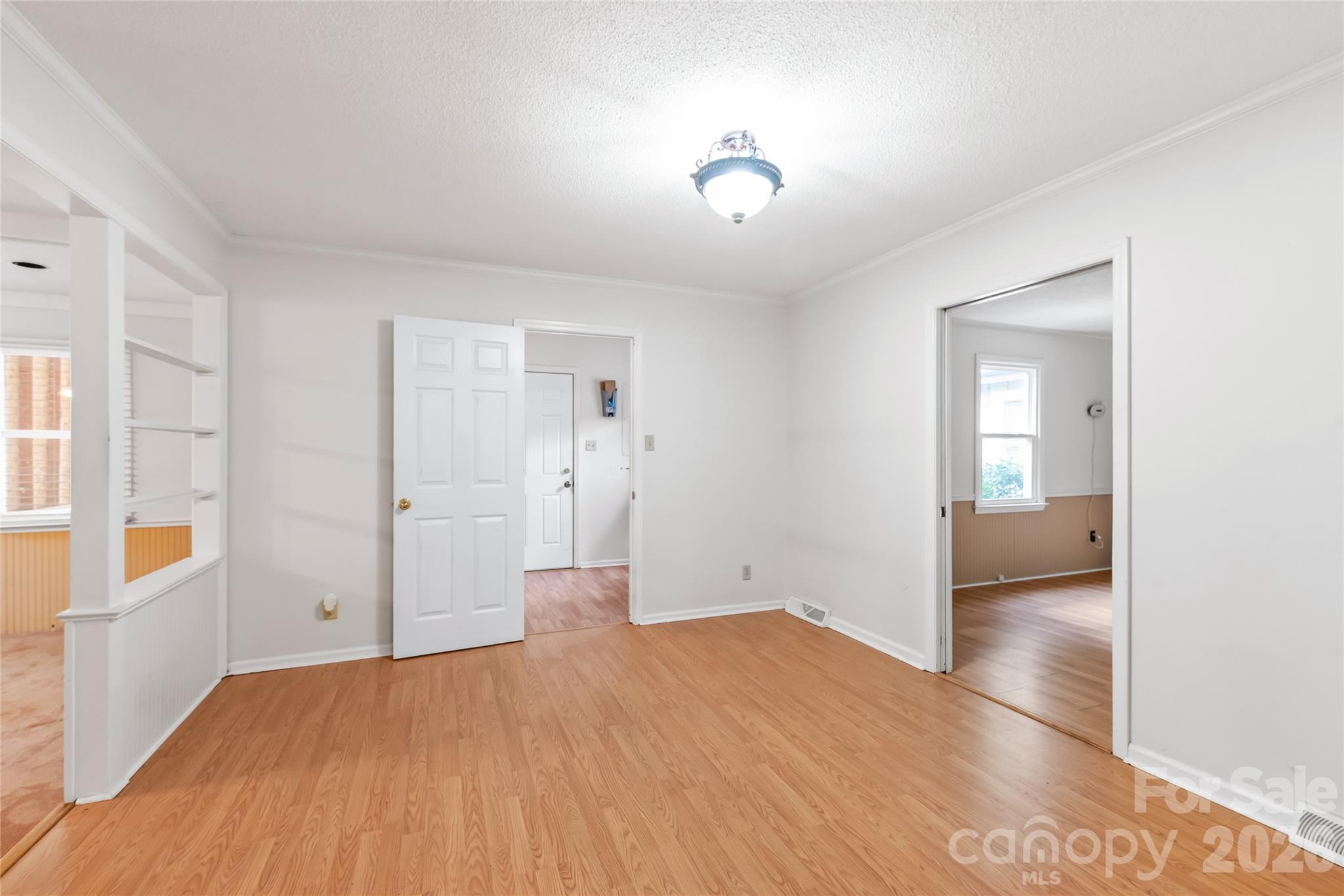 1011 Robin Lane Property Photo 22