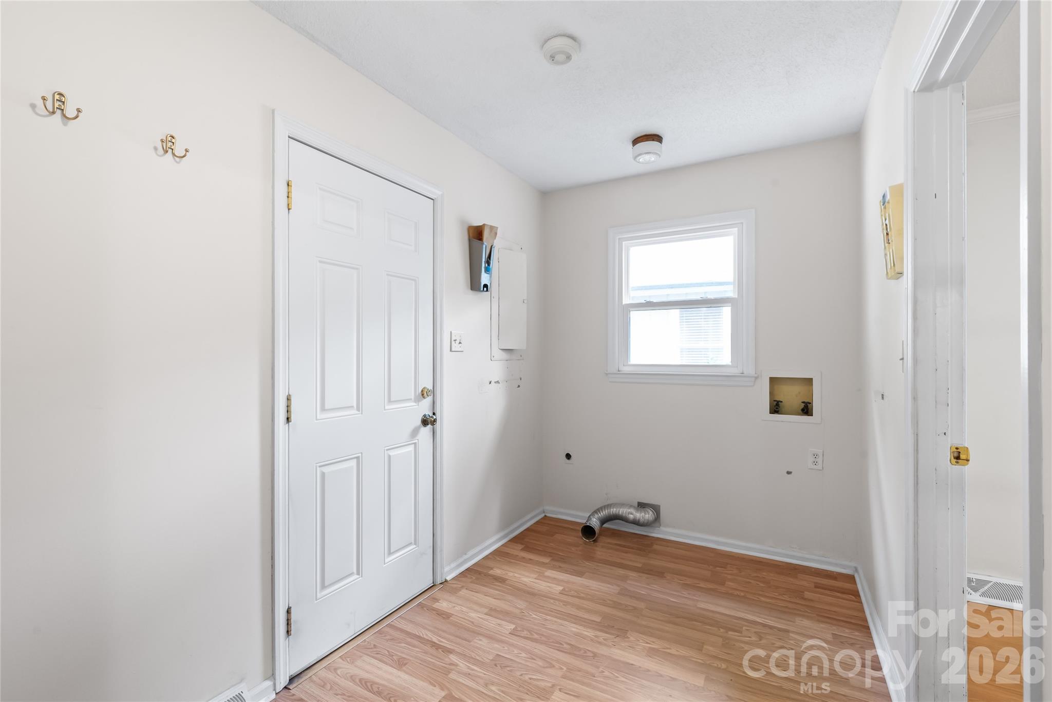1011 Robin Lane Property Photo 23