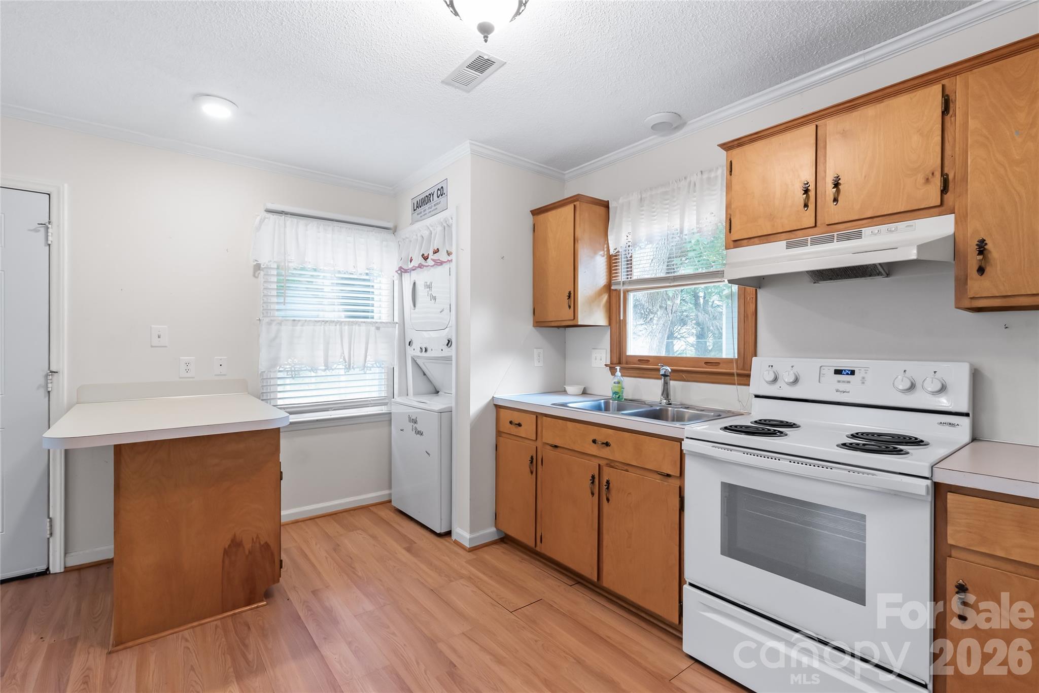 1011 Robin Lane Property Photo 30