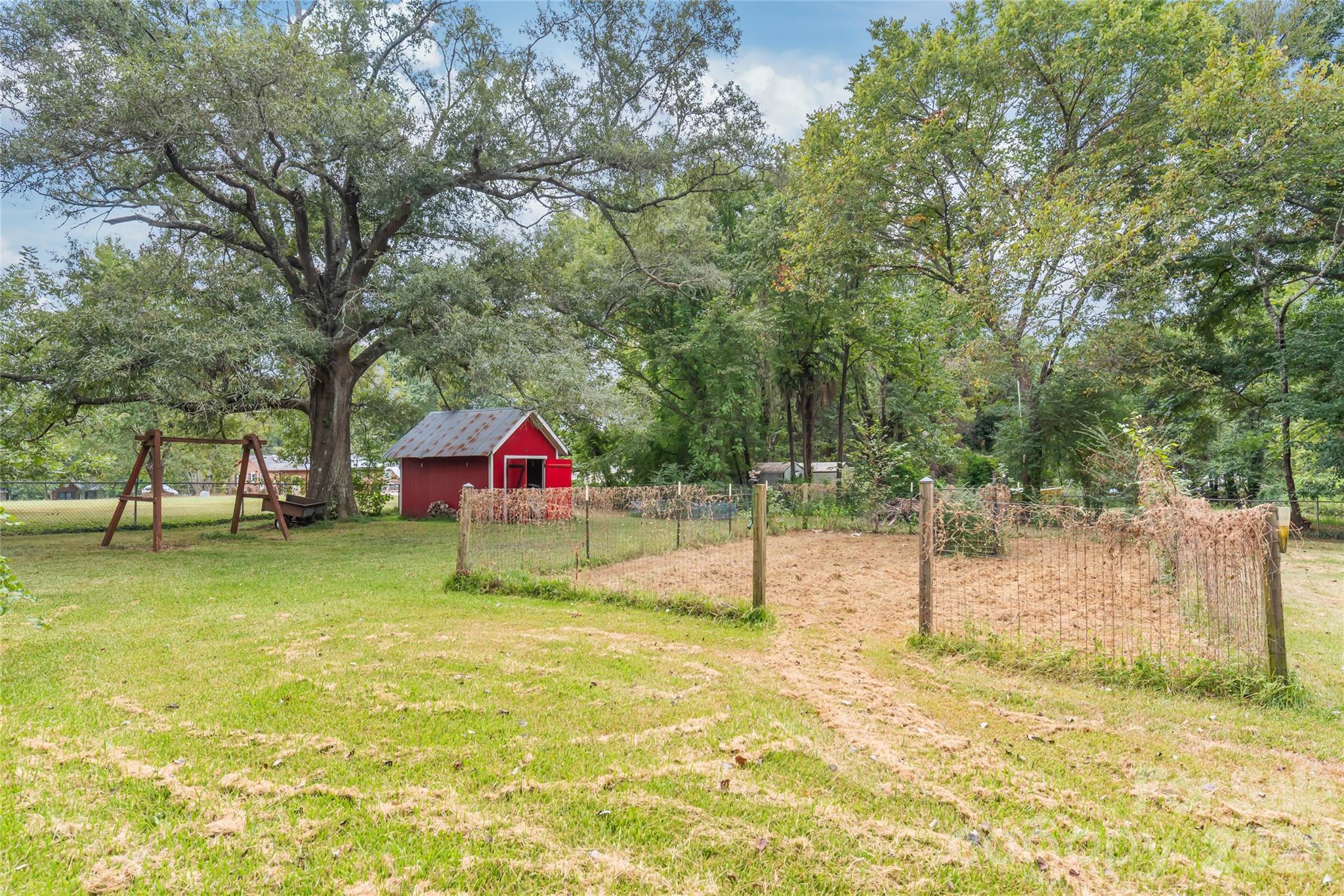 1011 Robin Lane Property Photo 36