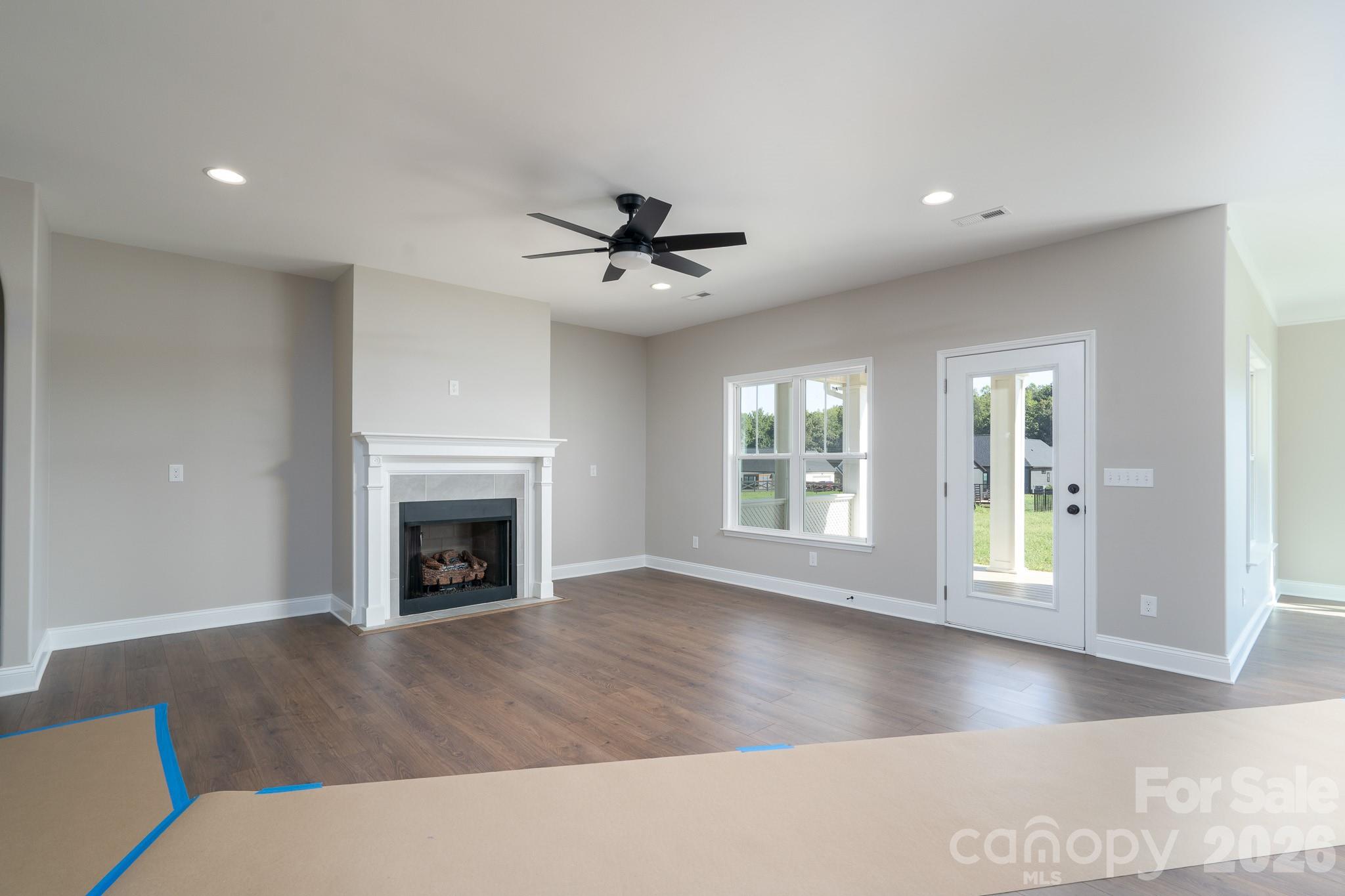 1177 Stonegate Drive Property Photo 6