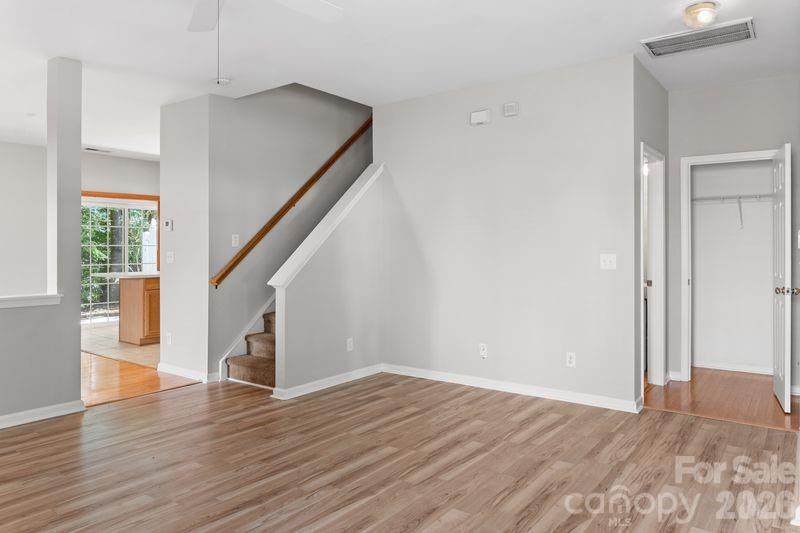 3110 Summerfield Ridge Lane Property Photo 7