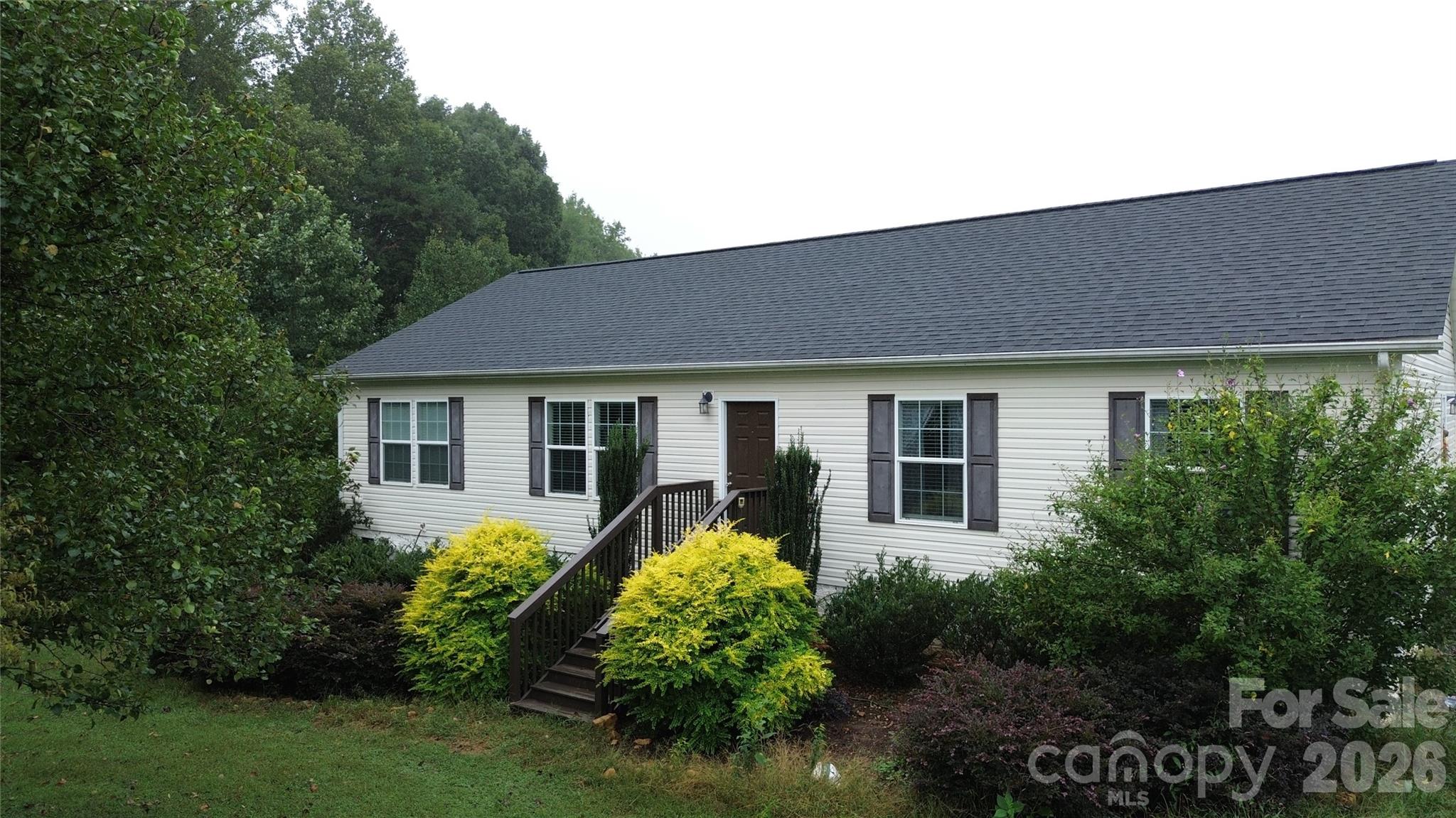 1274 Crandell Drive Property Photo 1