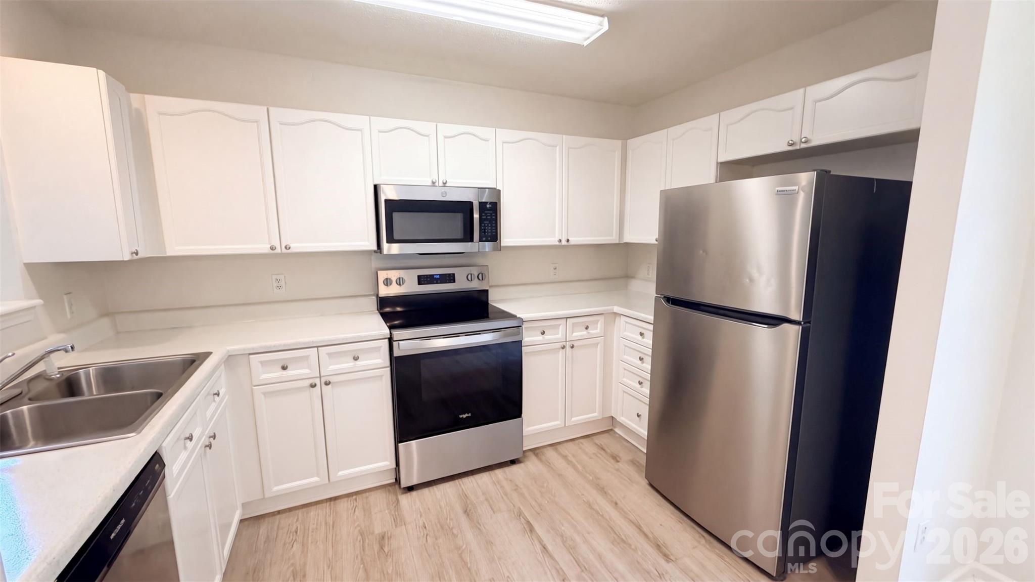 5006 Elizabeth Road Property Photo 2