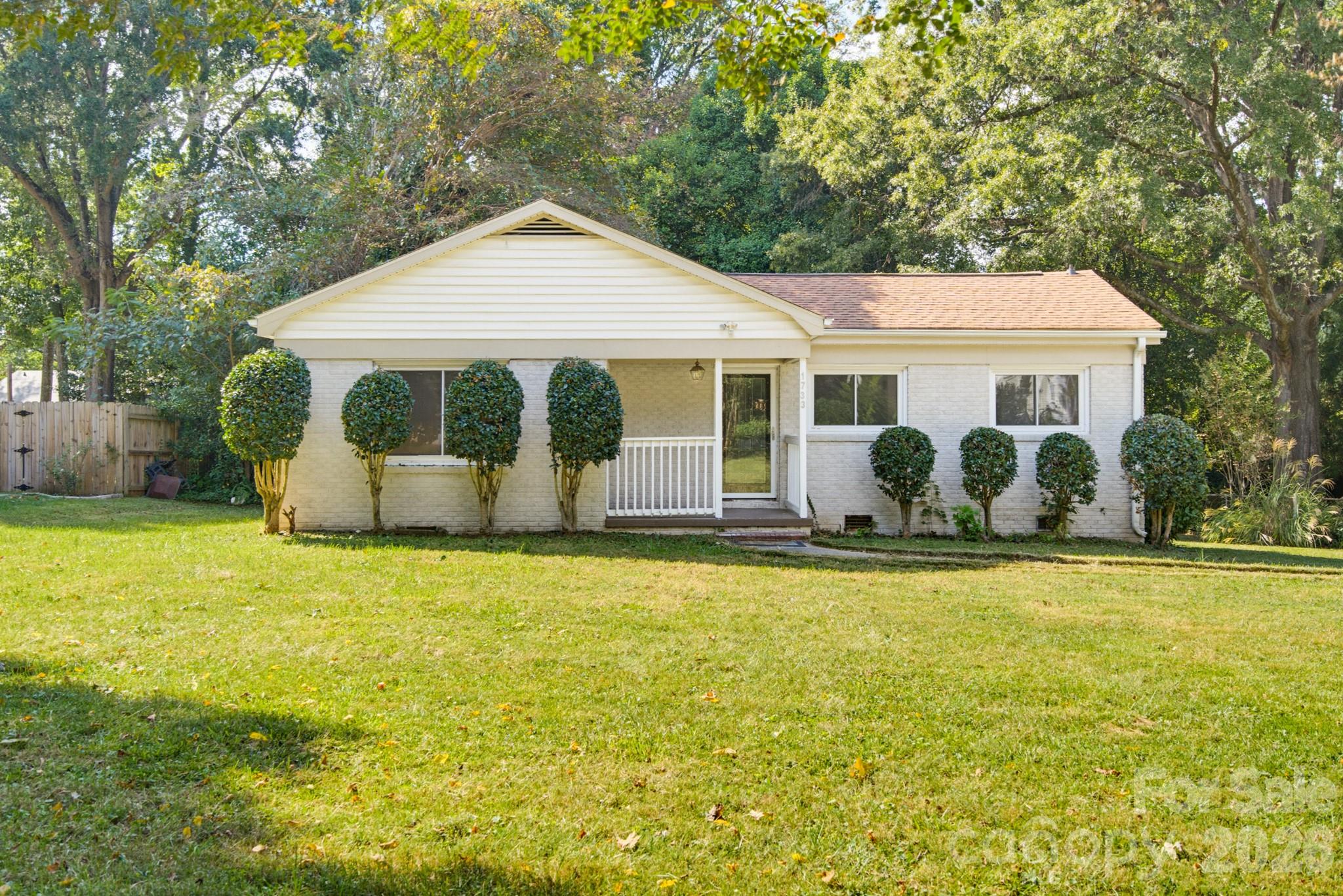 1733 Merry Oaks Road Property Photo 1