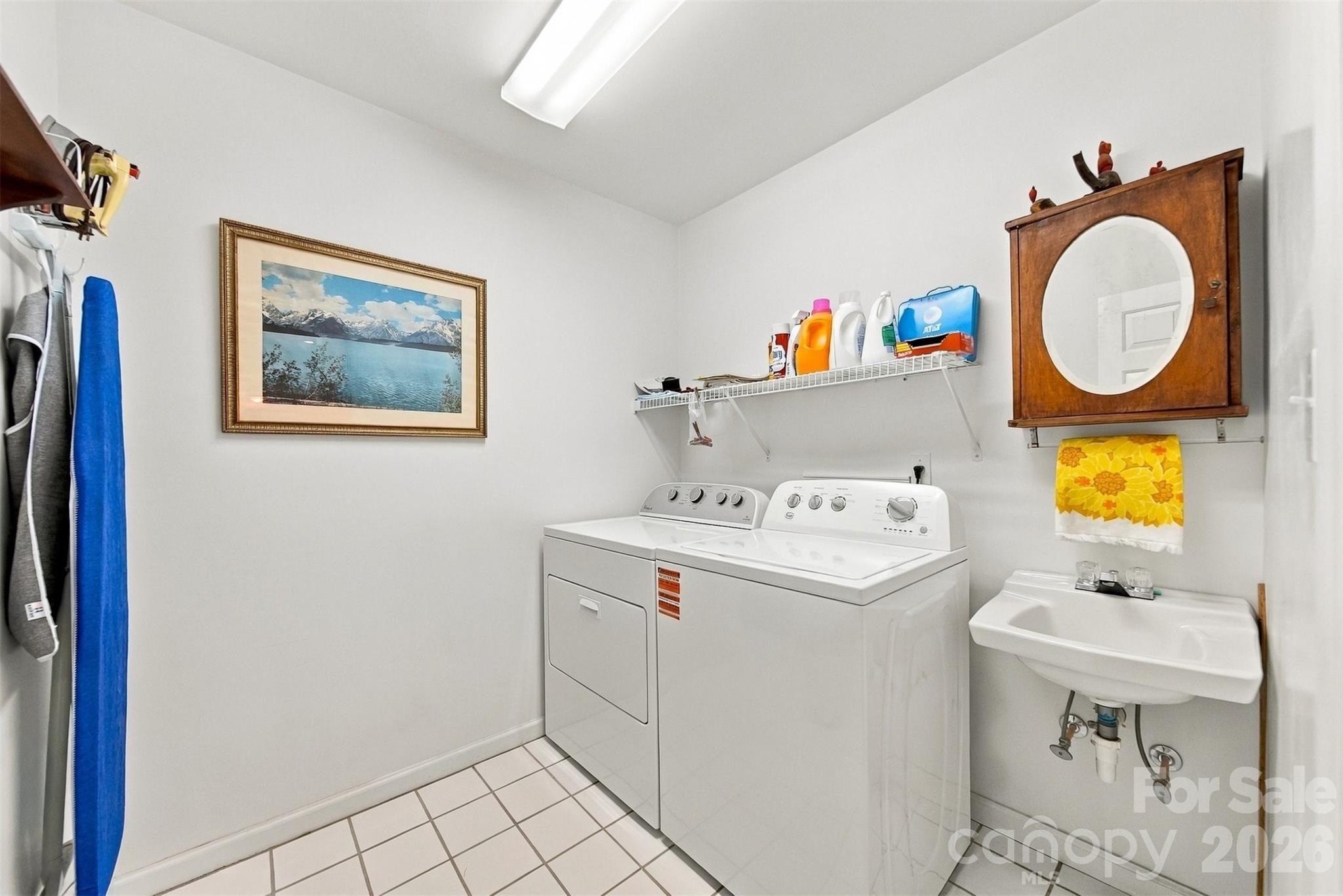 81 Emerald Point Drive Property Photo 25