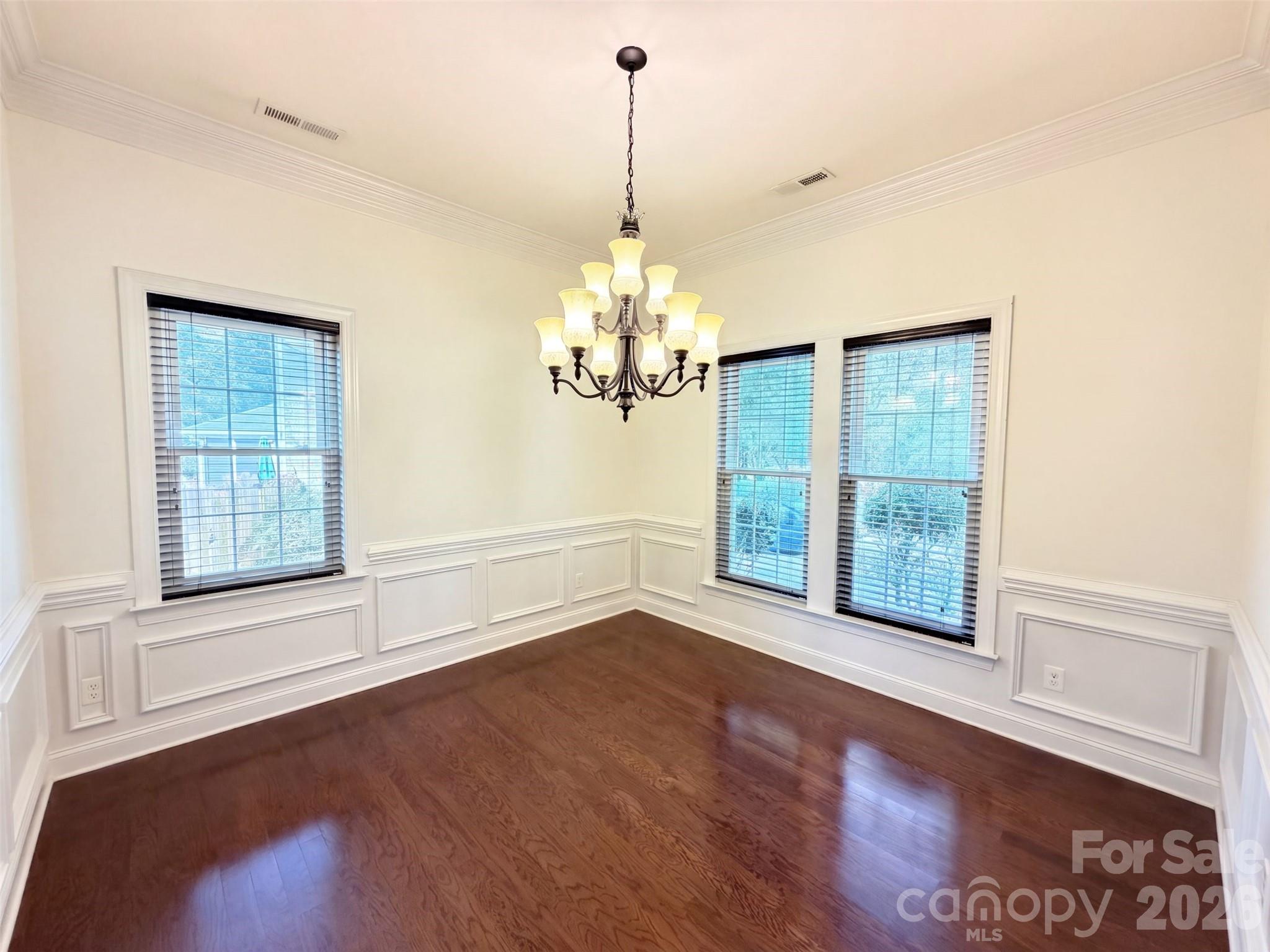15203 Gathering Court Property Photo 9