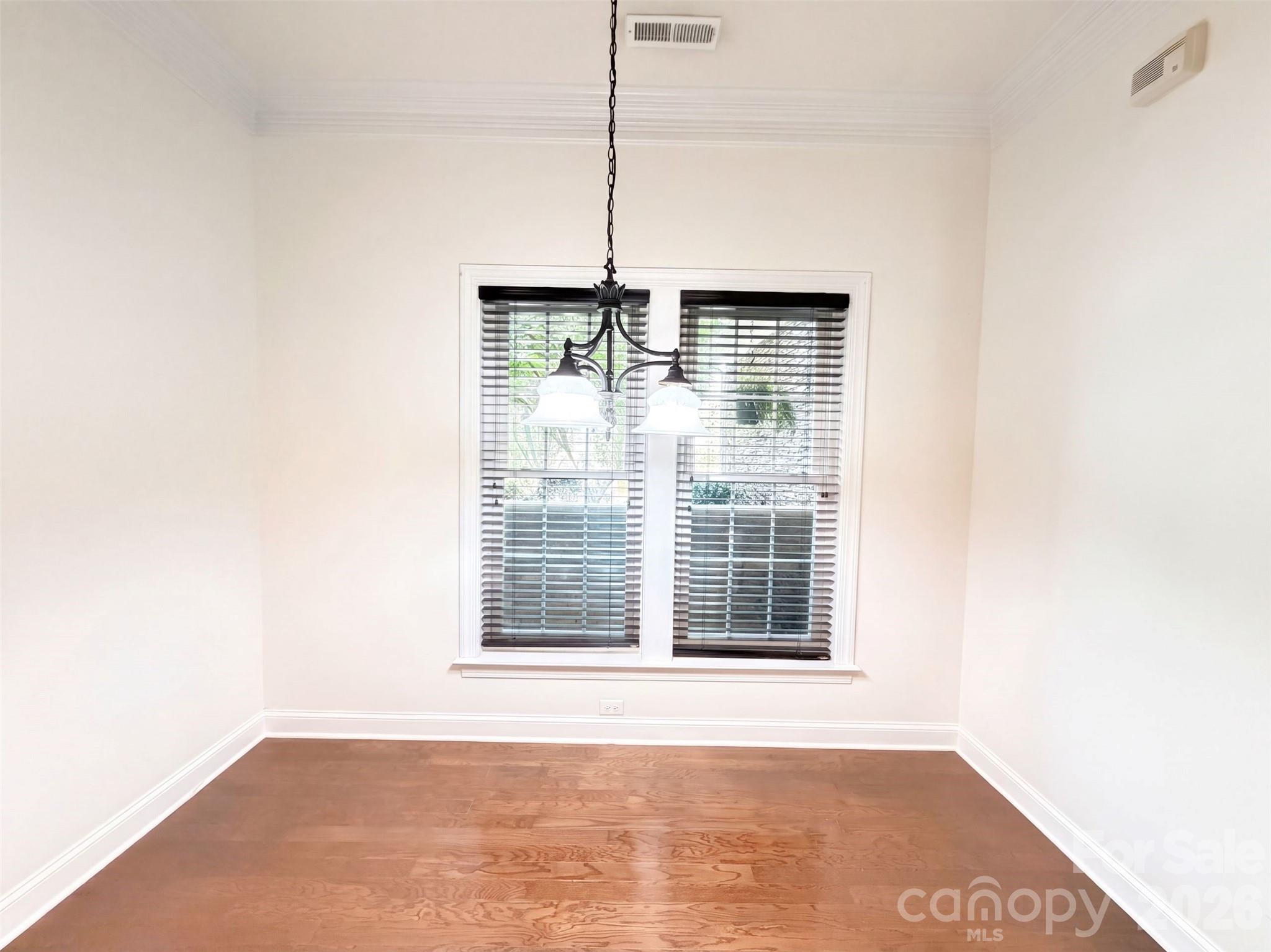 15203 Gathering Court Property Photo 10