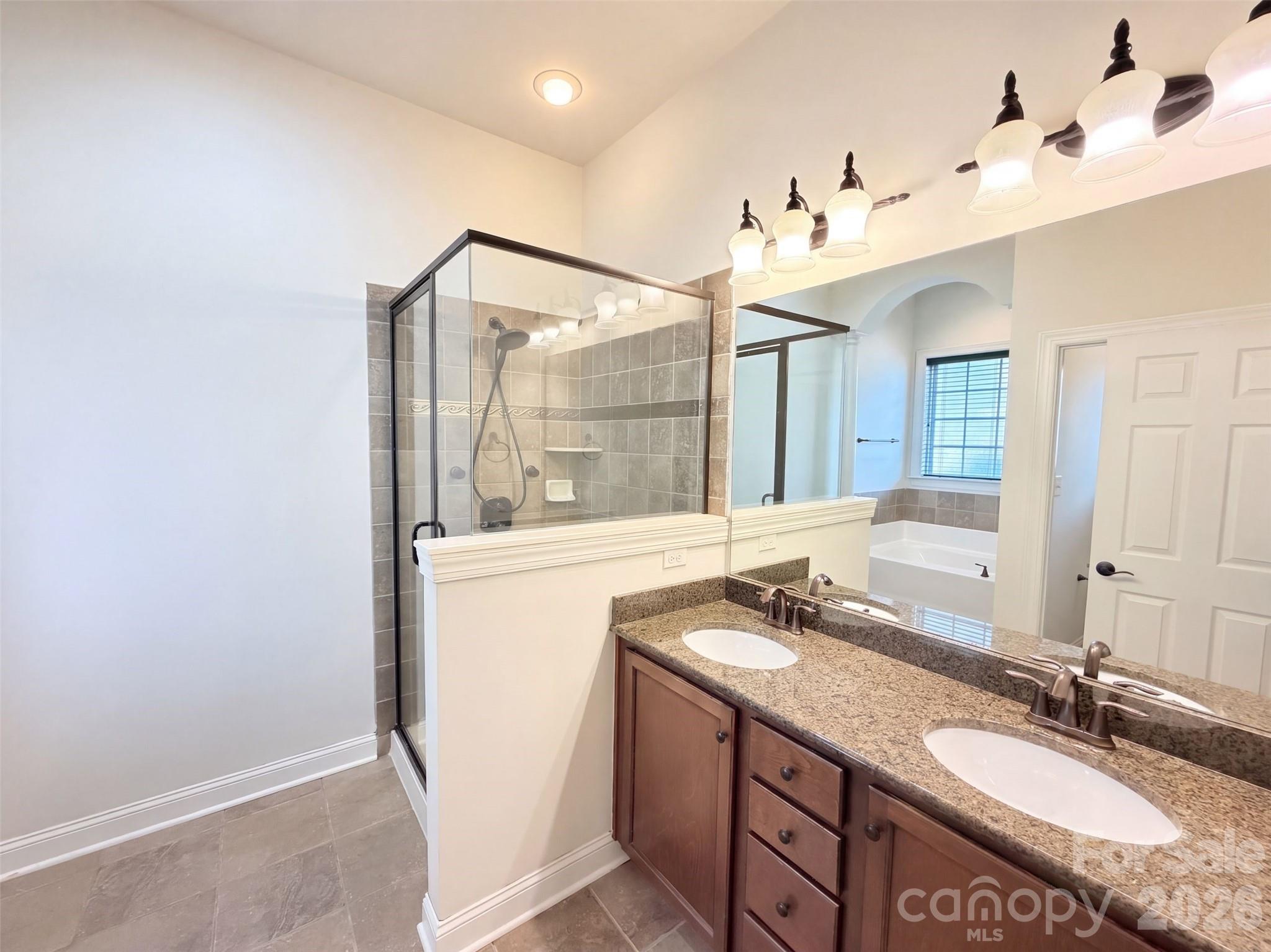 15203 Gathering Court Property Photo 14