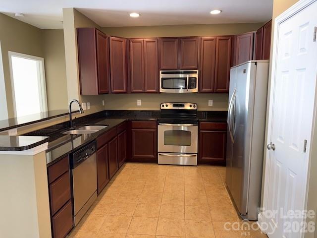 1000 E Woodlawn Road 303 Property Photo 3