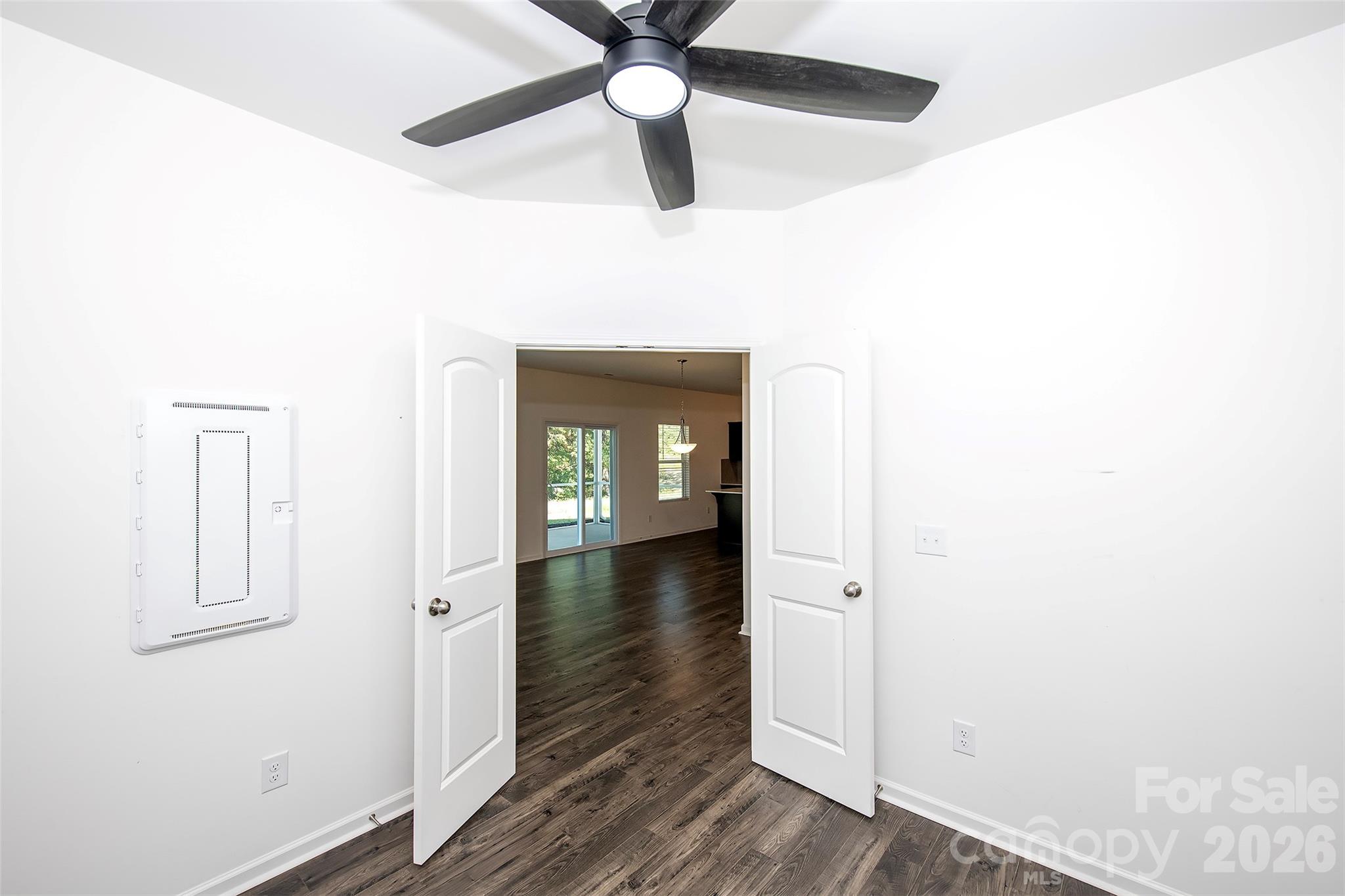 105 Charleston Gray Way Property Photo 11