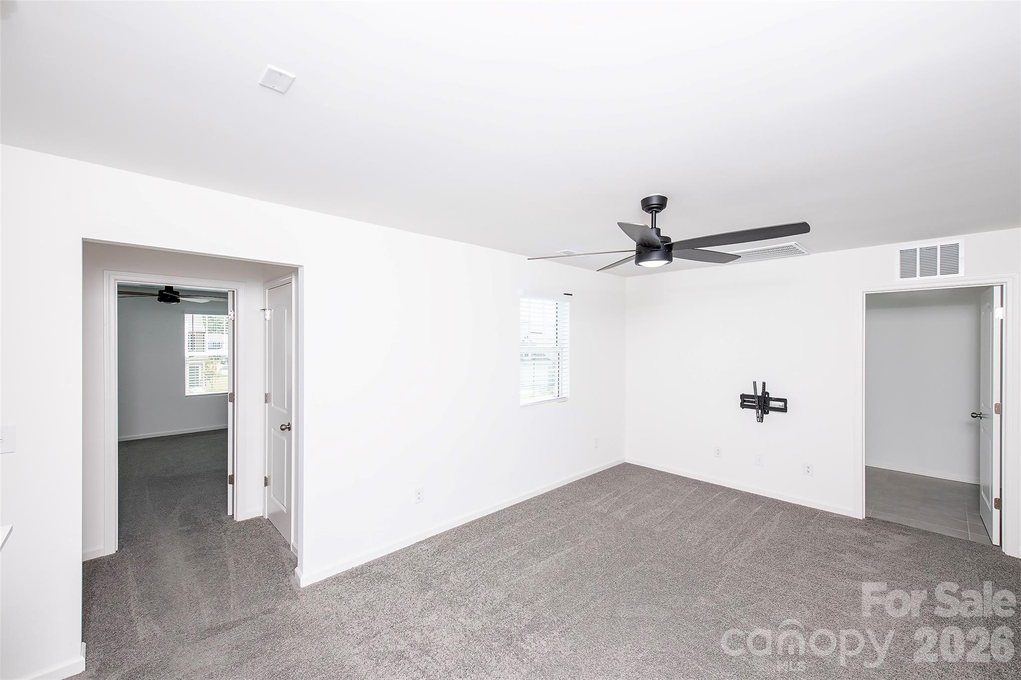 105 Charleston Gray Way Property Photo 15