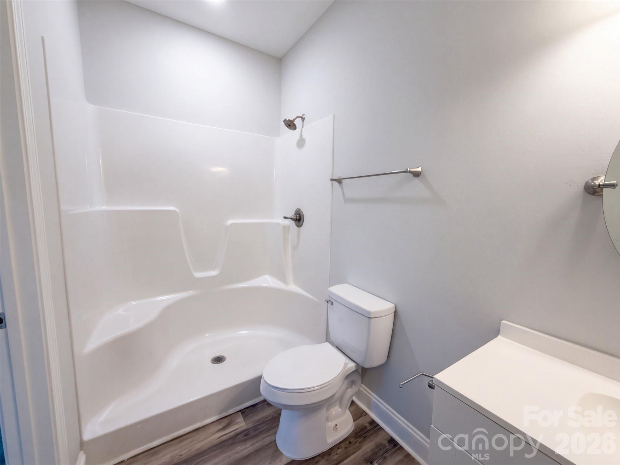 604 Stewart Court Property Photo 6