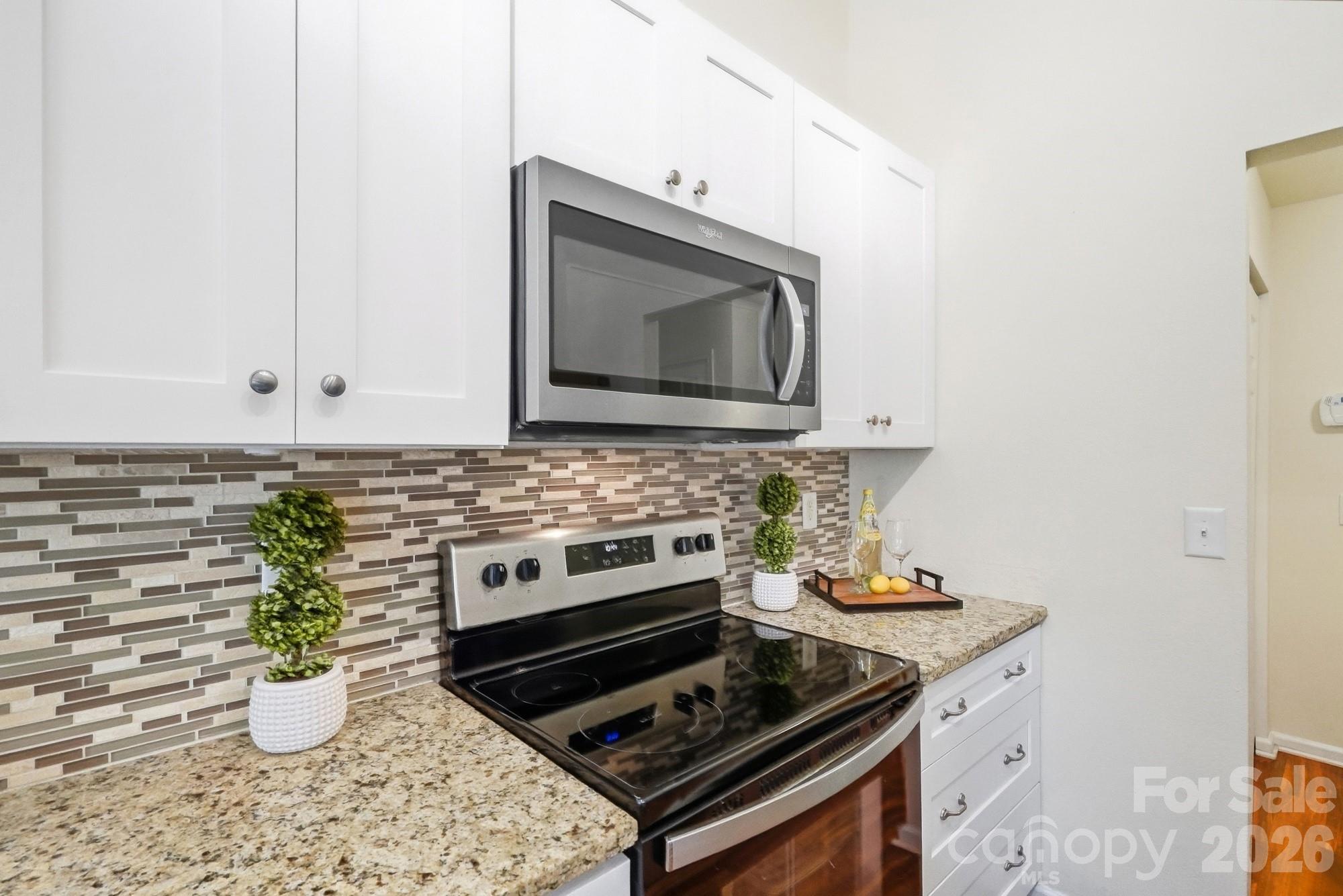 9100 Royal Highlands Court Property Photo 25
