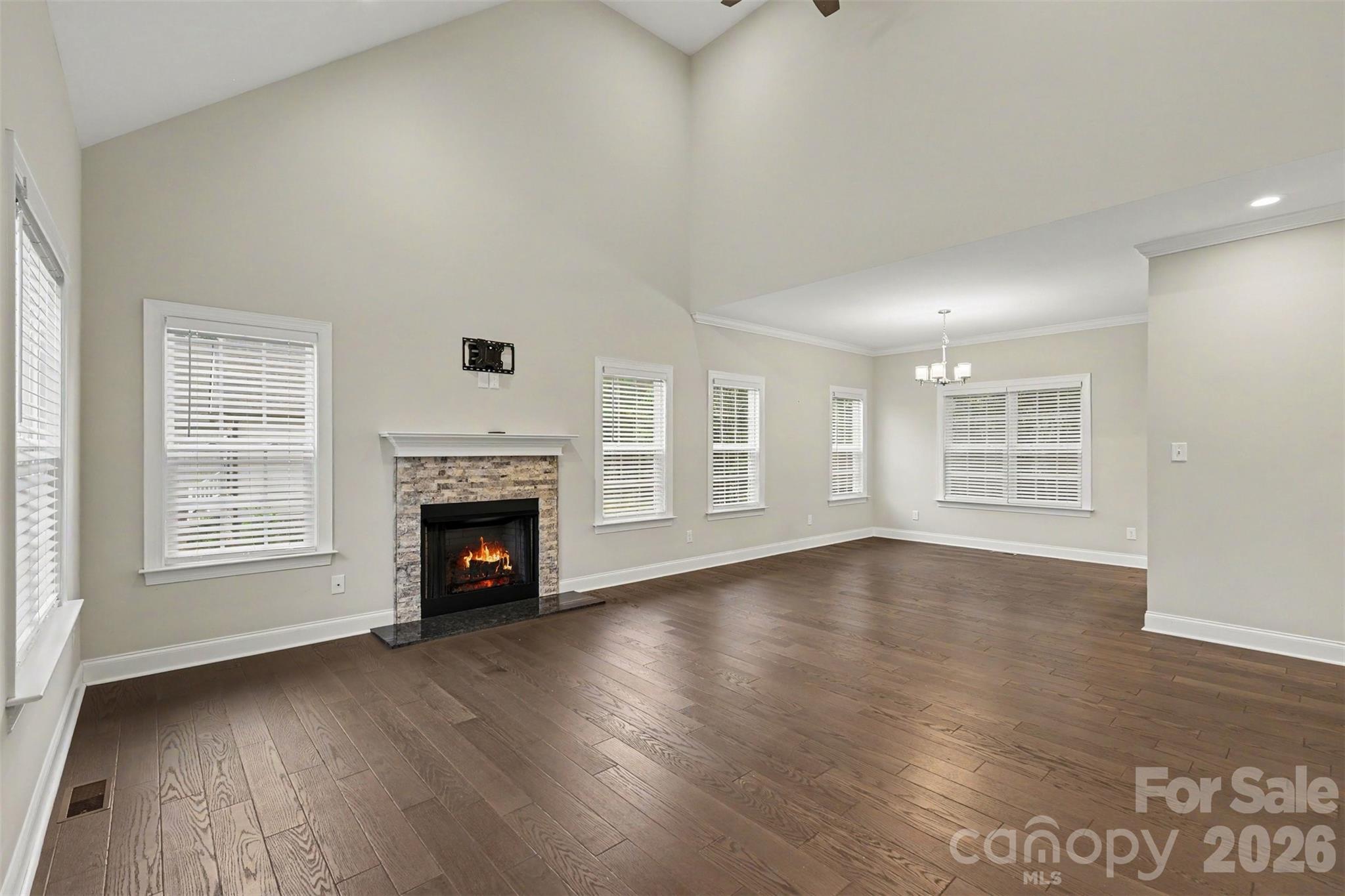 3743 Travertine Drive Property Photo 5