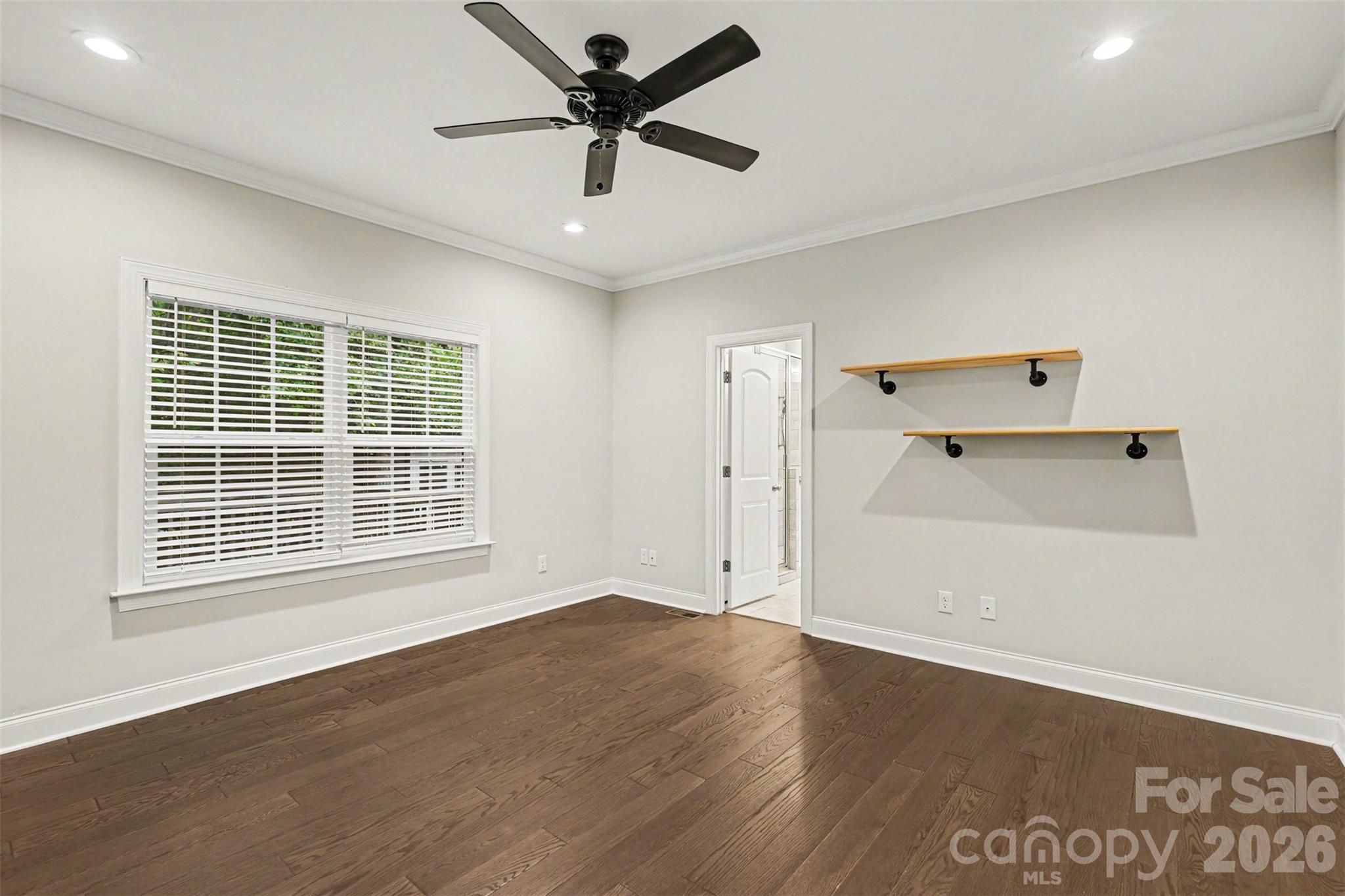 3743 Travertine Drive Property Photo 12
