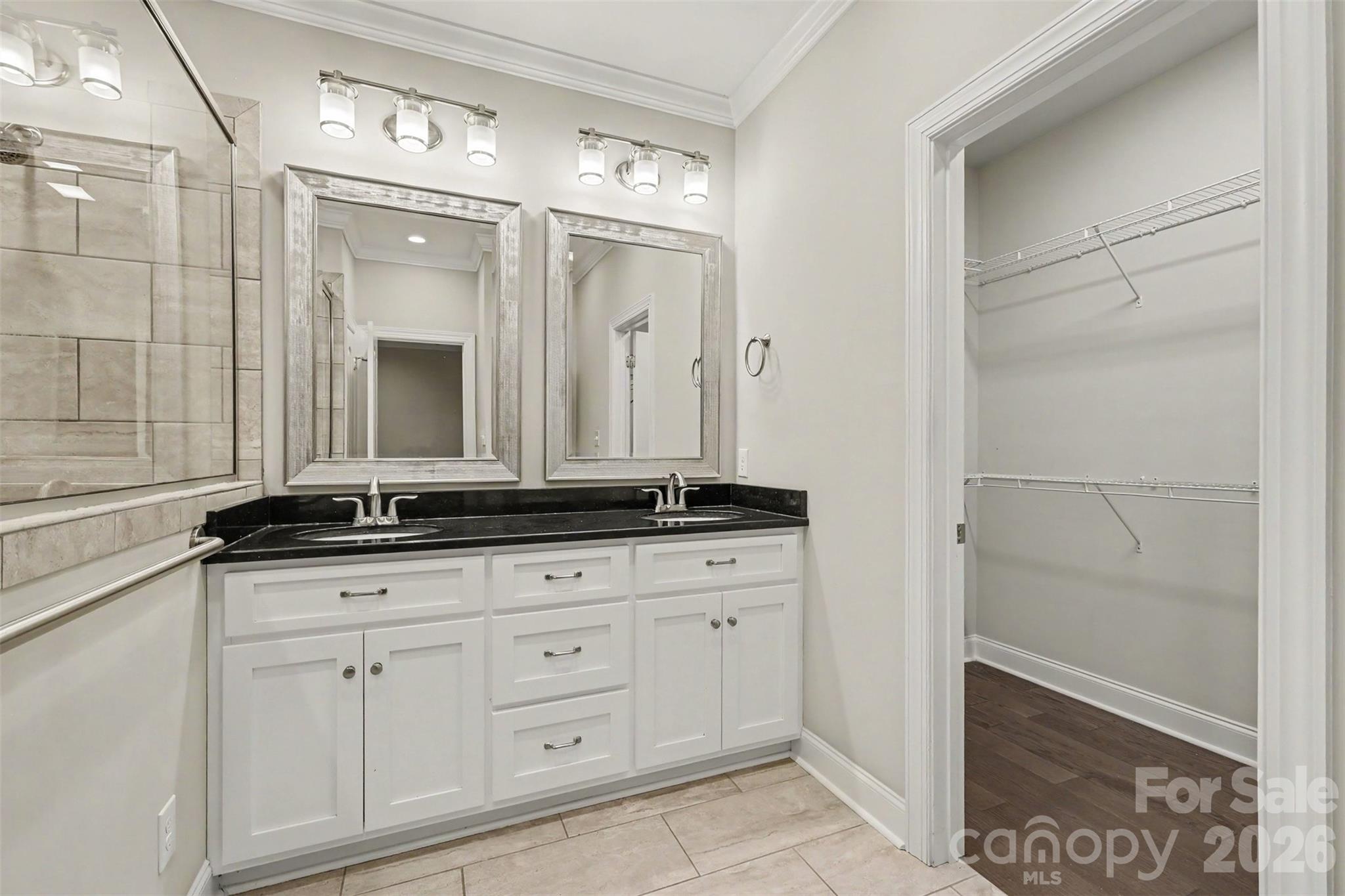 3743 Travertine Drive Property Photo 16