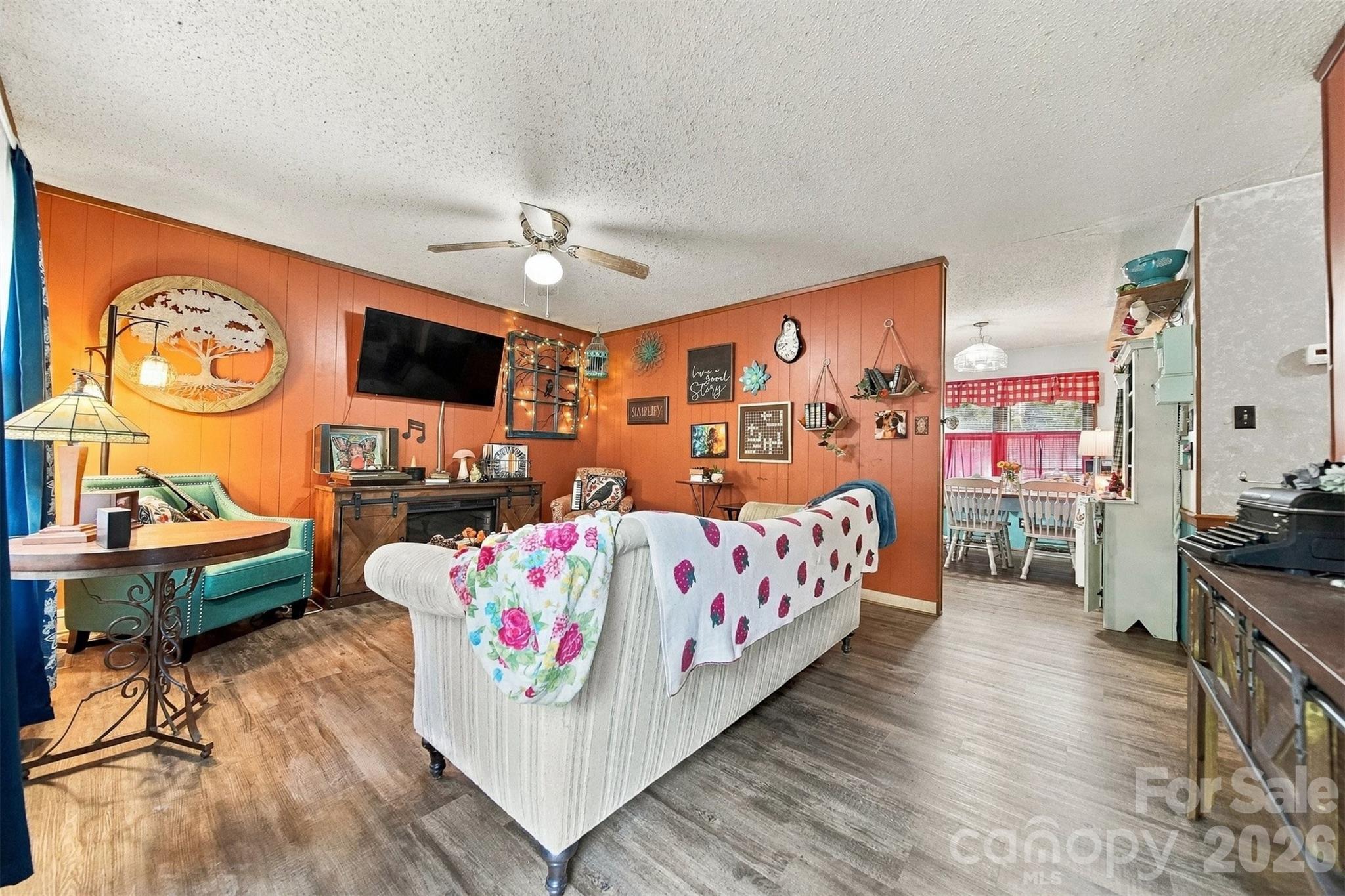 3115 10th Avenue Property Photo 5