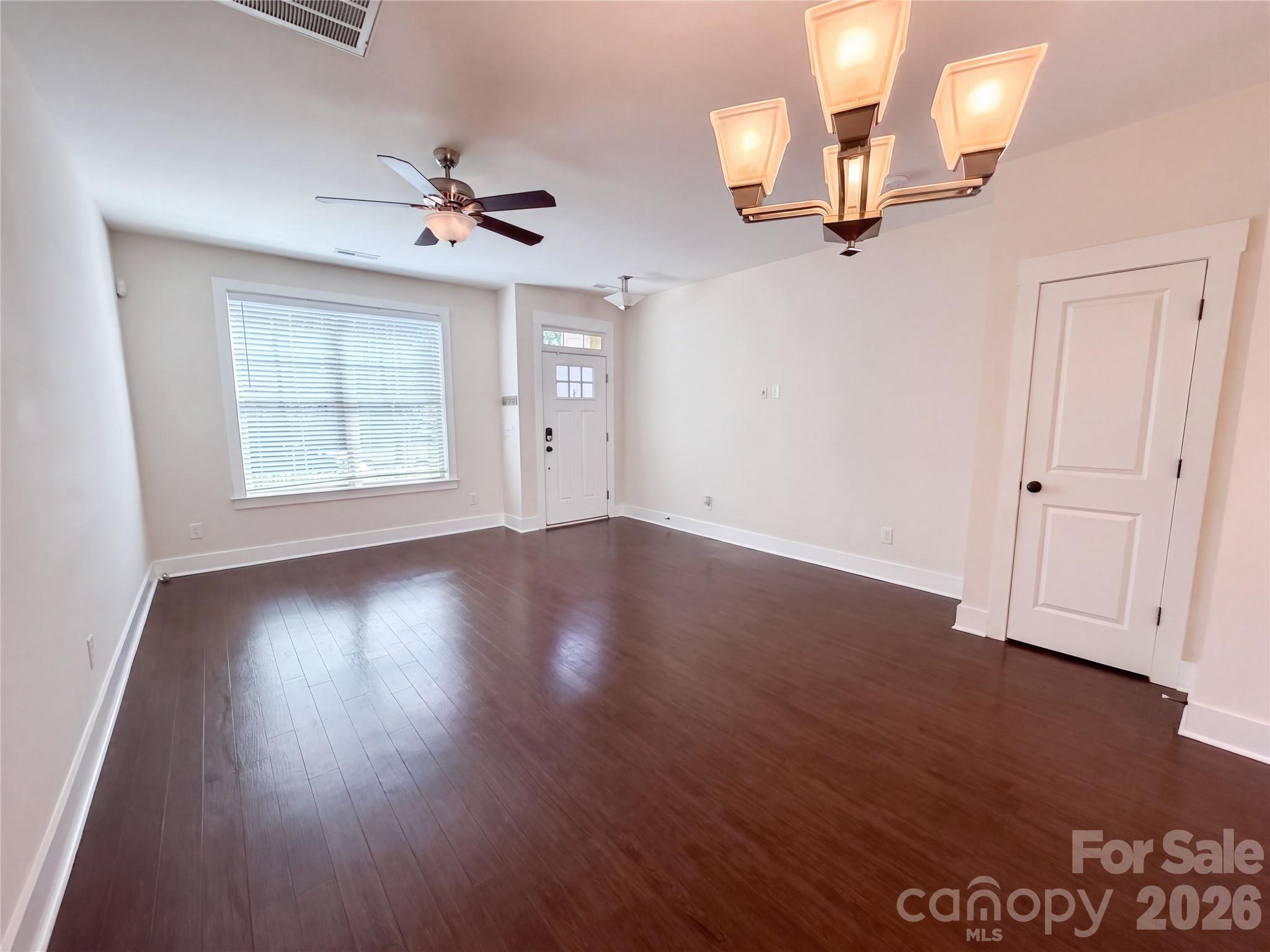 1628 Pat Garrett Street Property Photo 6