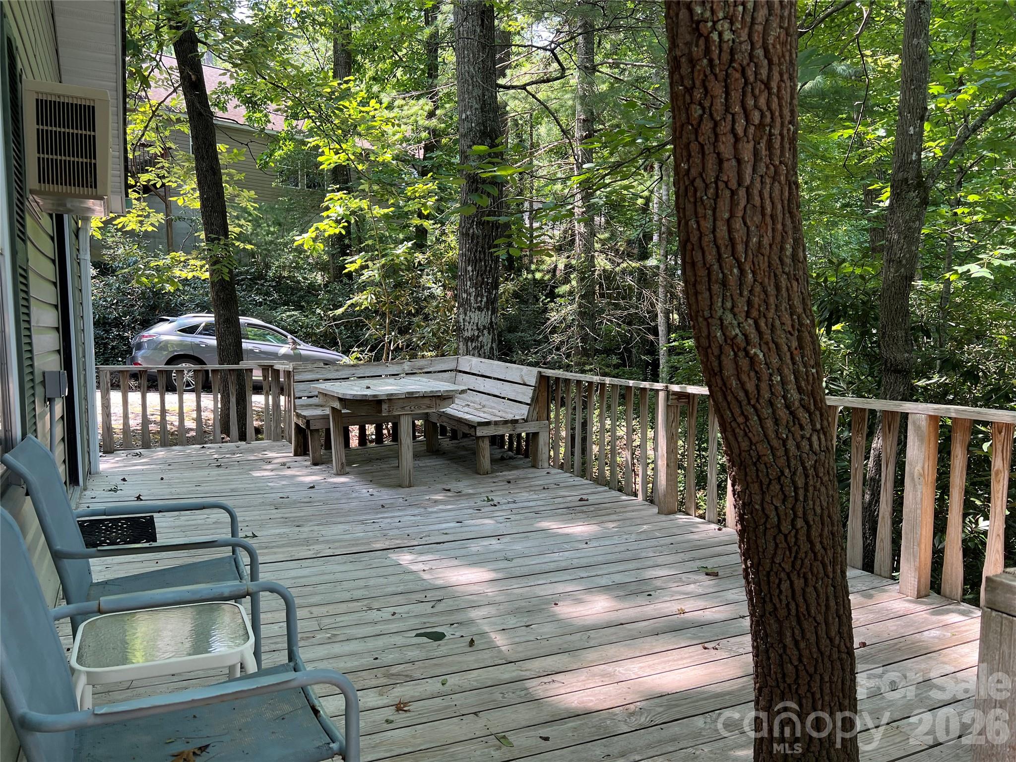 10 Hopewell Lane Property Photo 2
