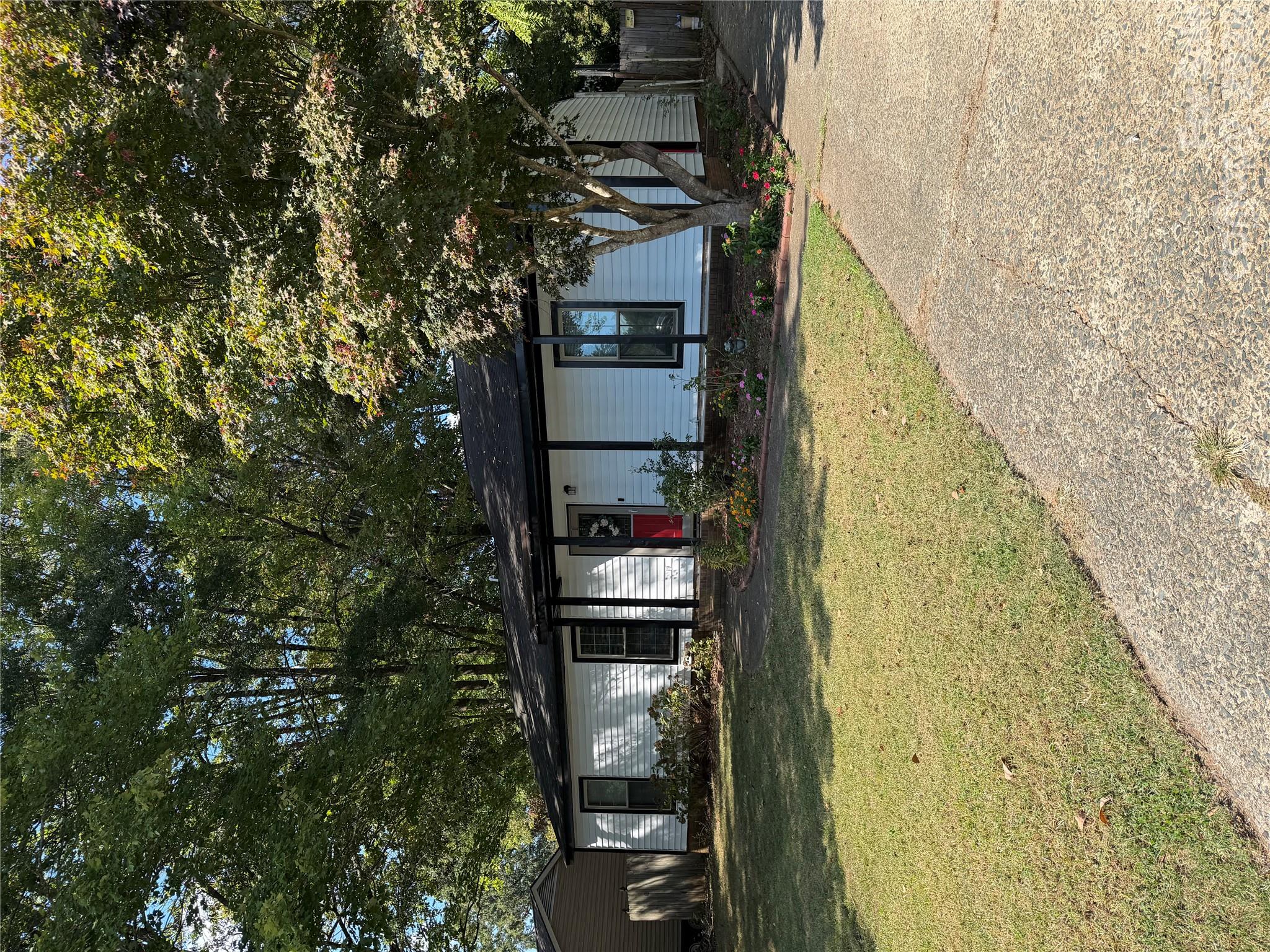 3425 Cross Winds Road Property Photo 1