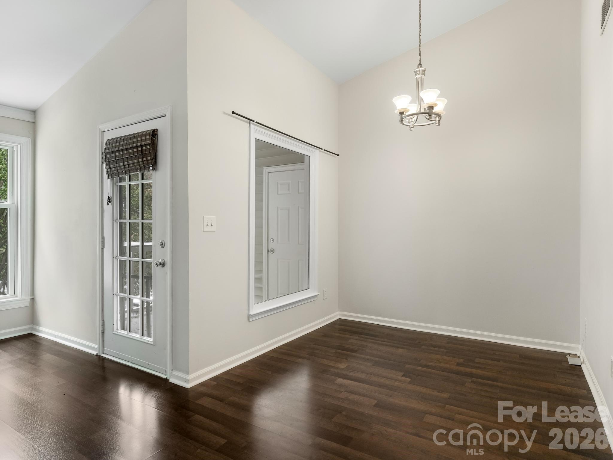 430 Queens Road 632 Property Photo 6