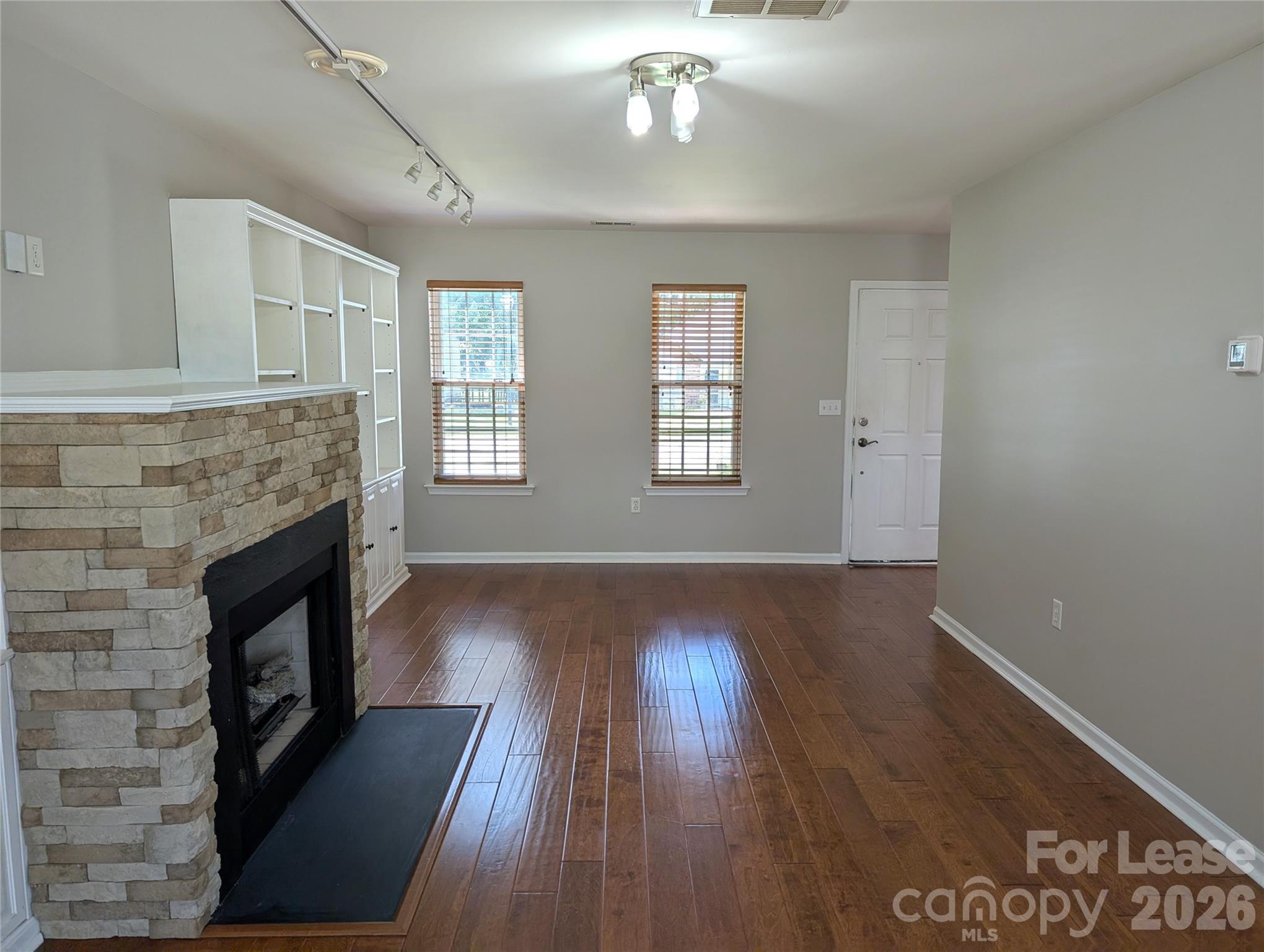 9935 Redbud Tree Court Property Photo 2