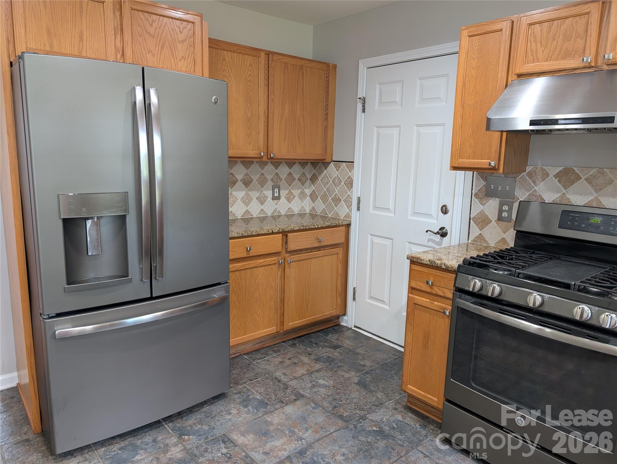 9935 Redbud Tree Court Property Photo 5