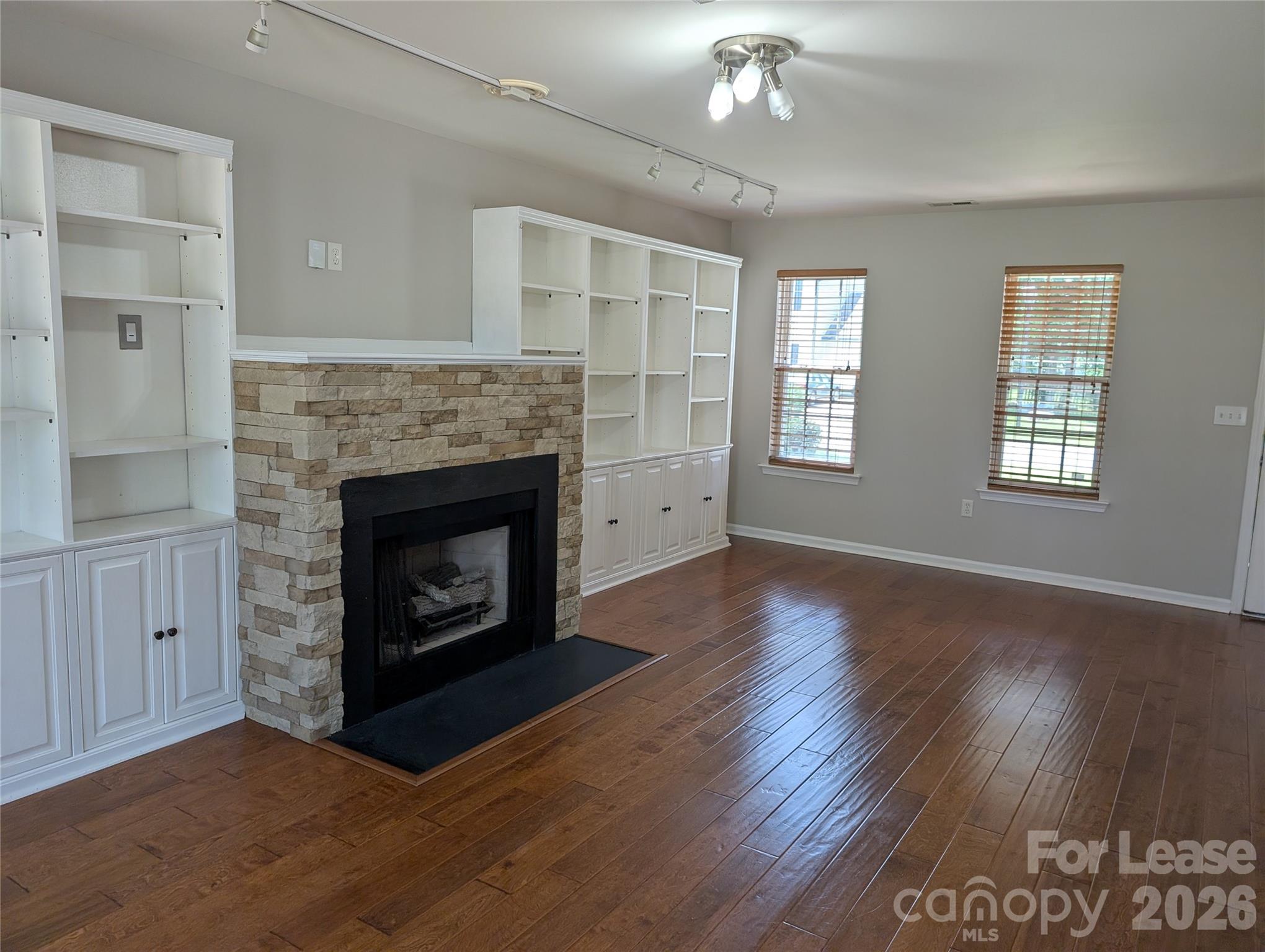 9935 Redbud Tree Court Property Photo 10
