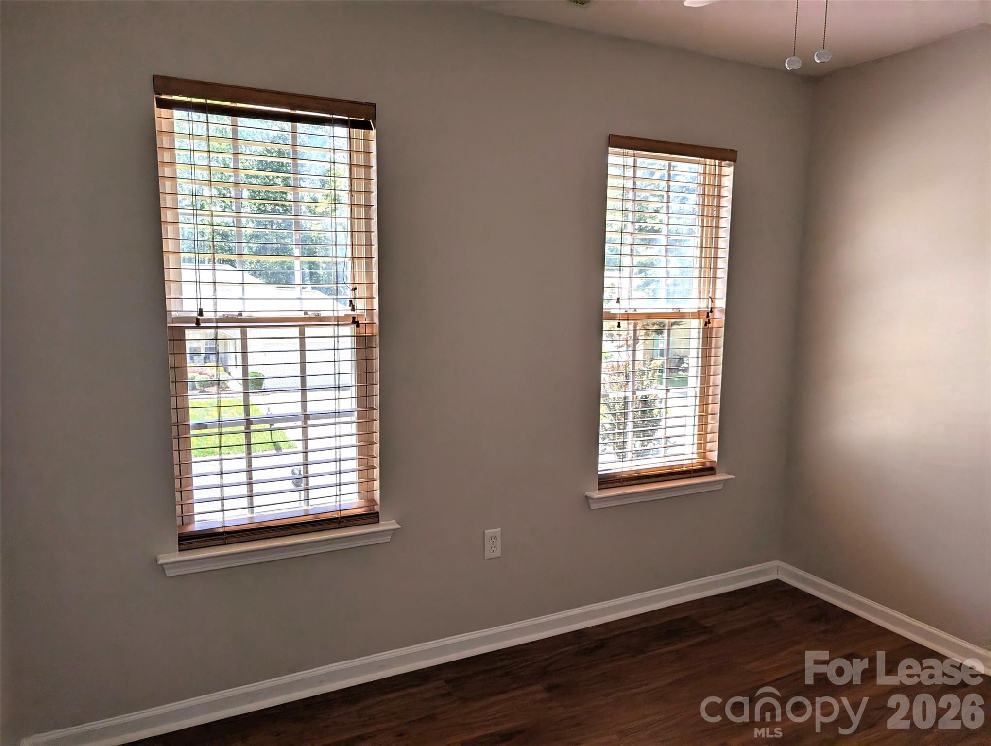 9935 Redbud Tree Court Property Photo 16