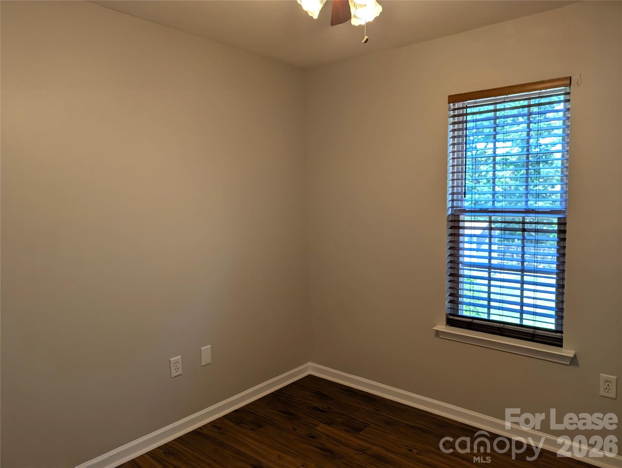 9935 Redbud Tree Court Property Photo 18