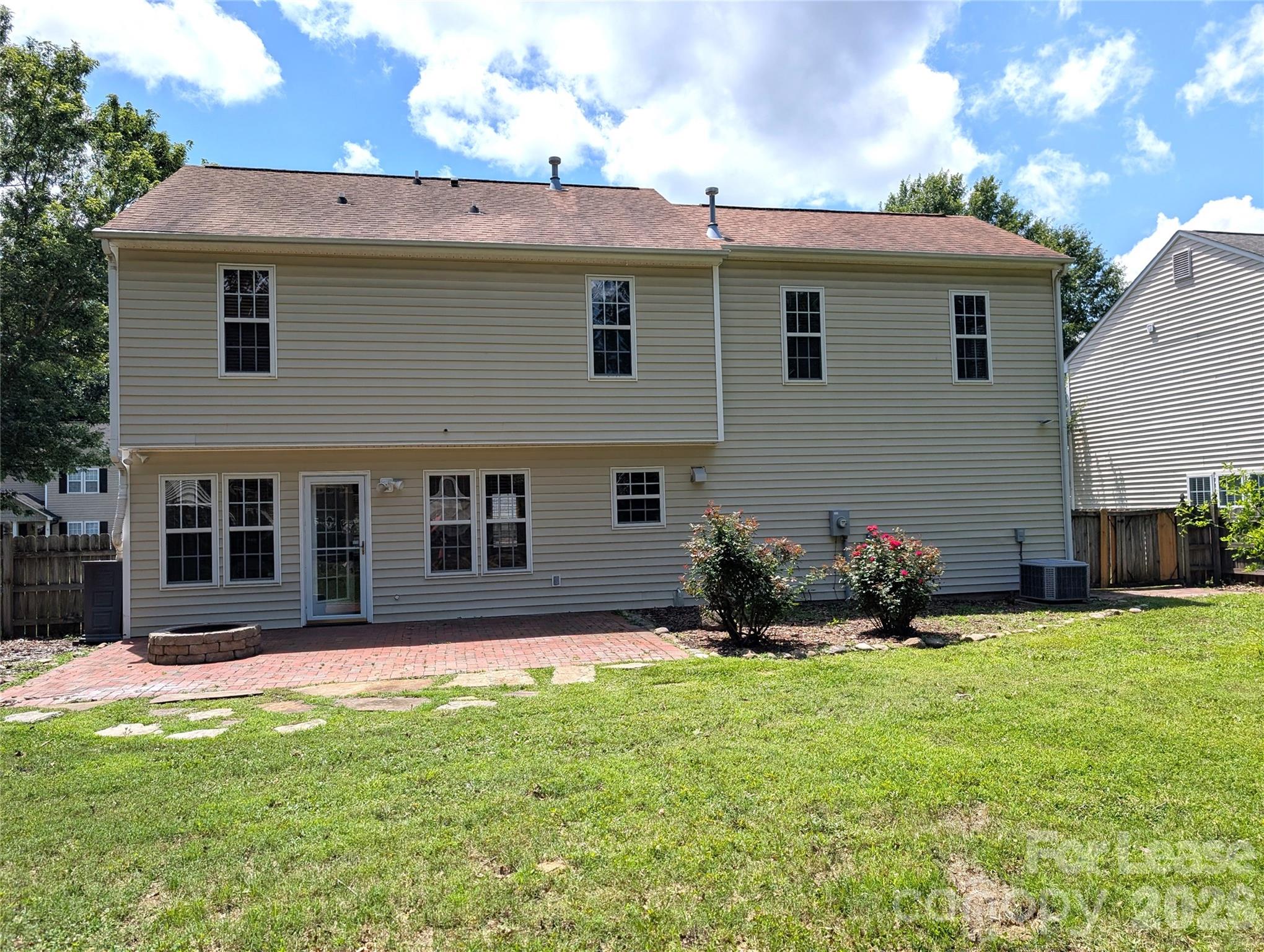 9935 Redbud Tree Court Property Photo 24