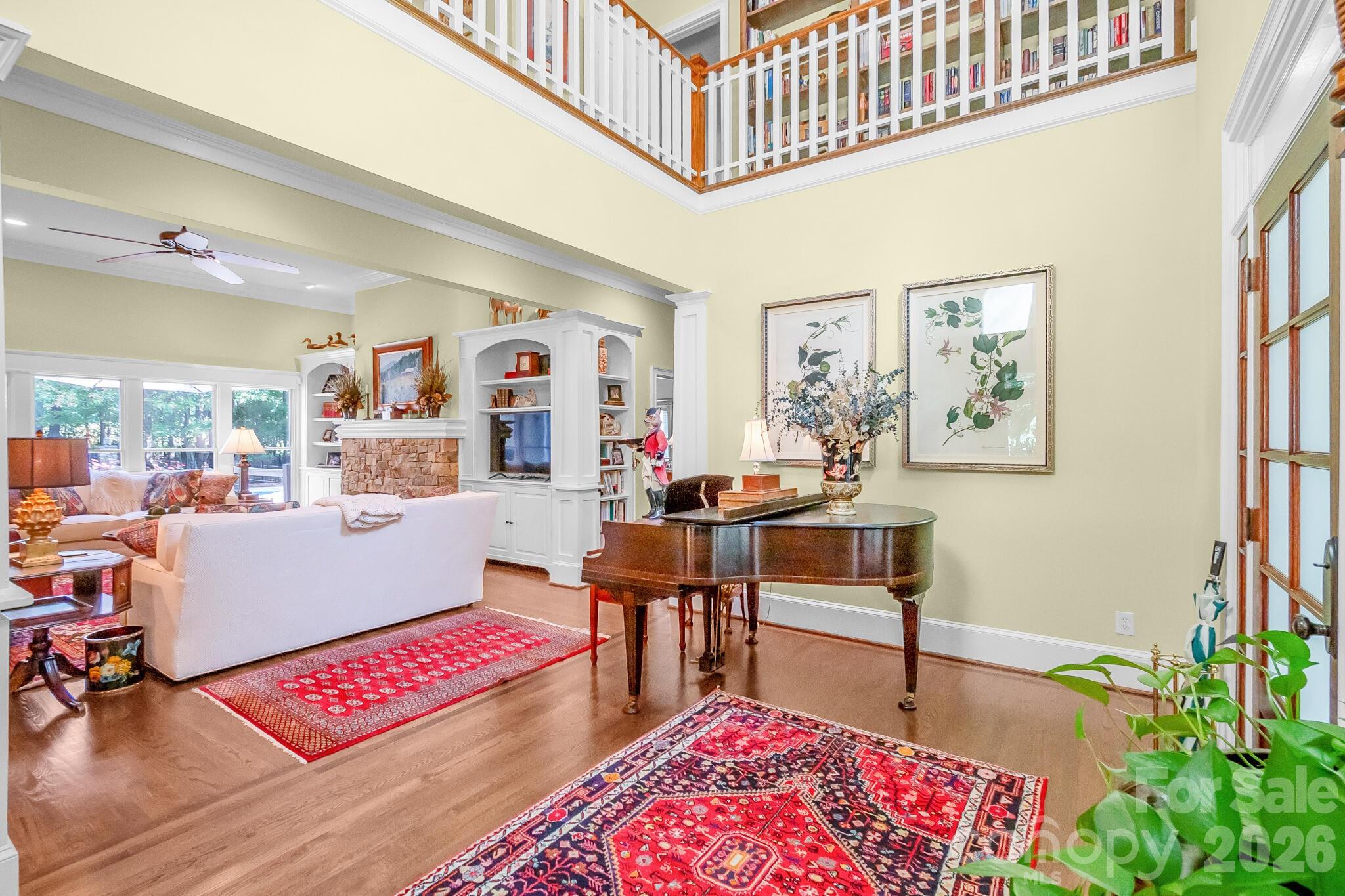 121 Seabury Drive Property Photo 4