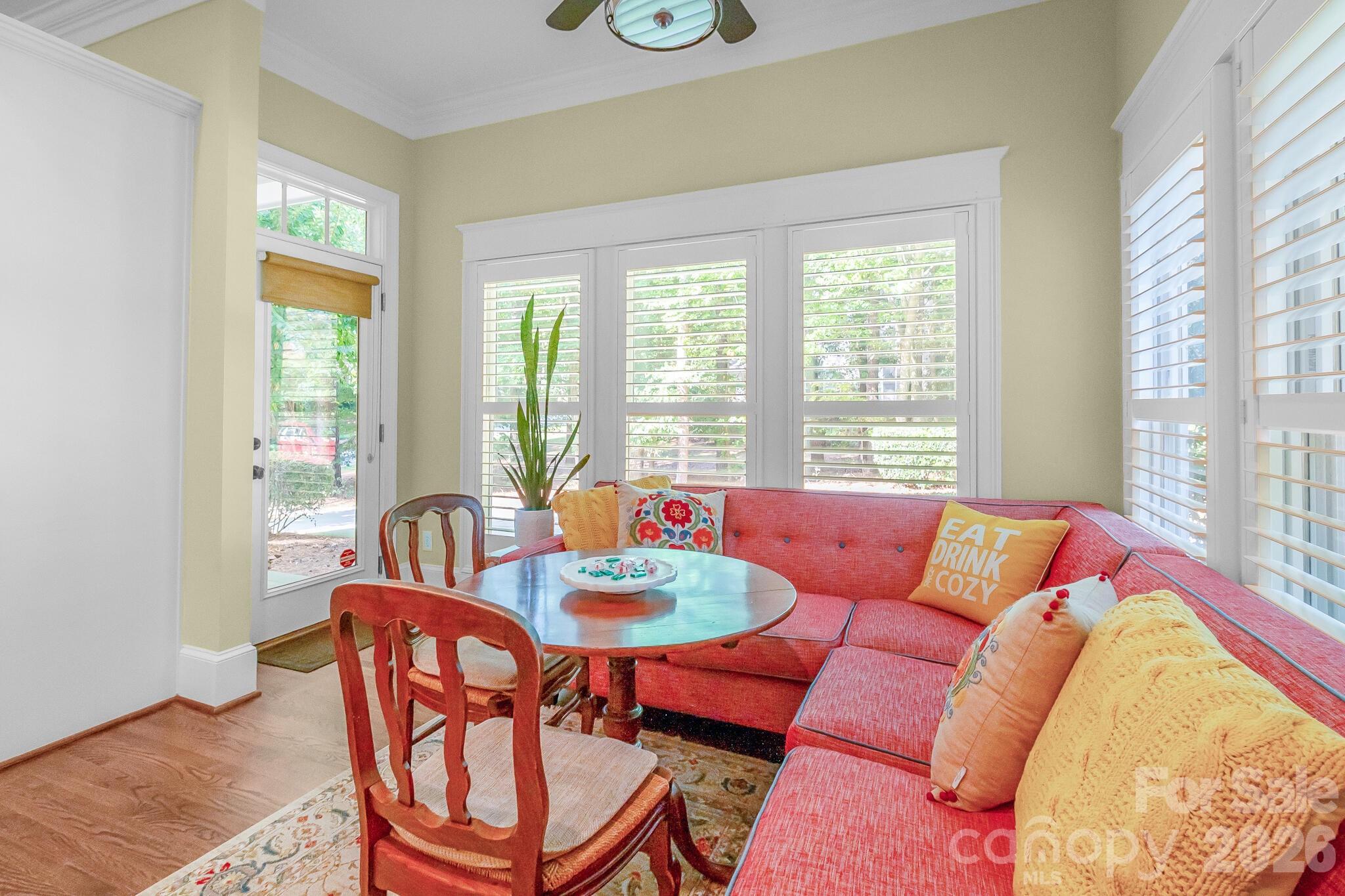 121 Seabury Drive Property Photo 12