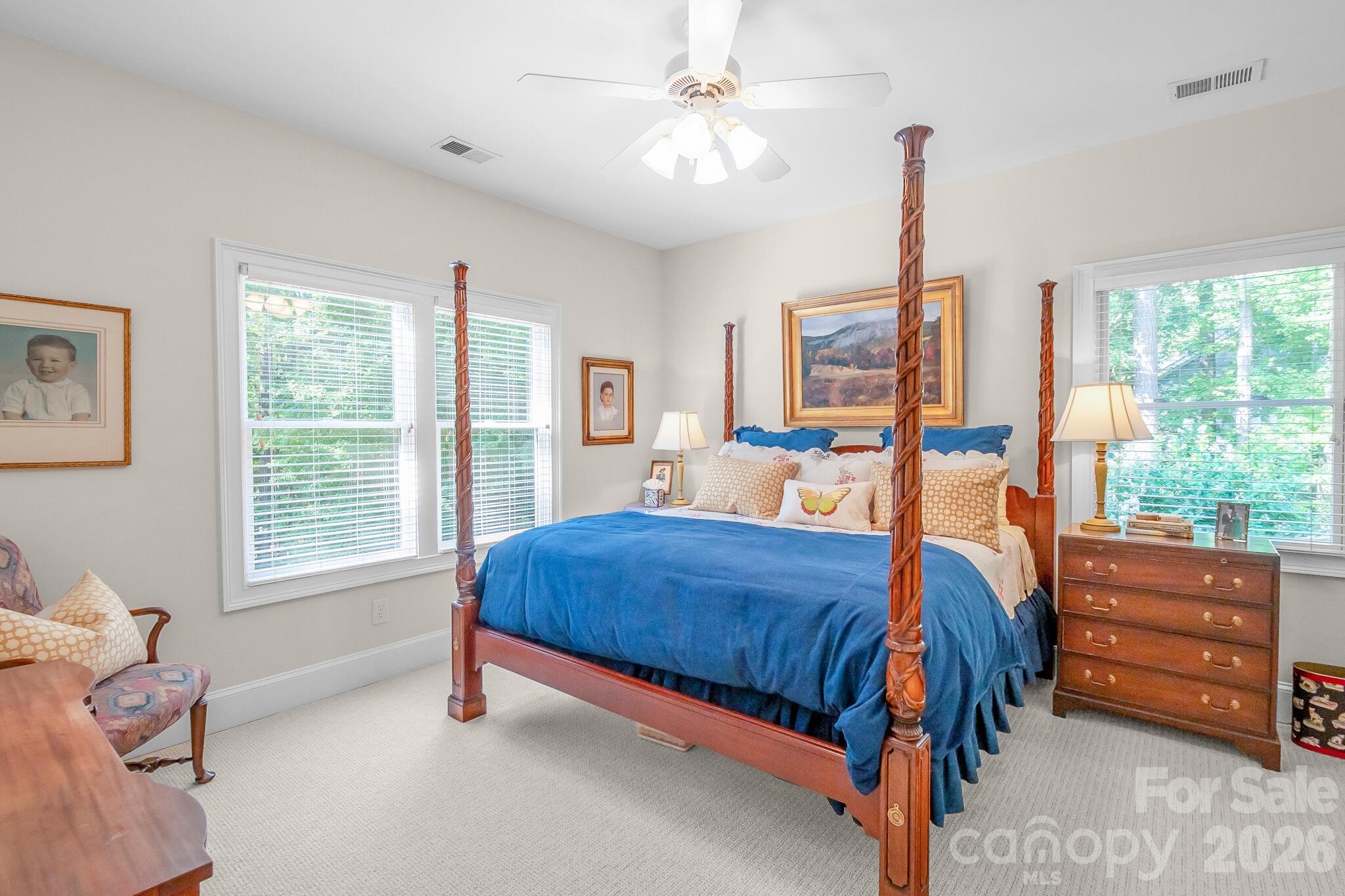 121 Seabury Drive Property Photo 23