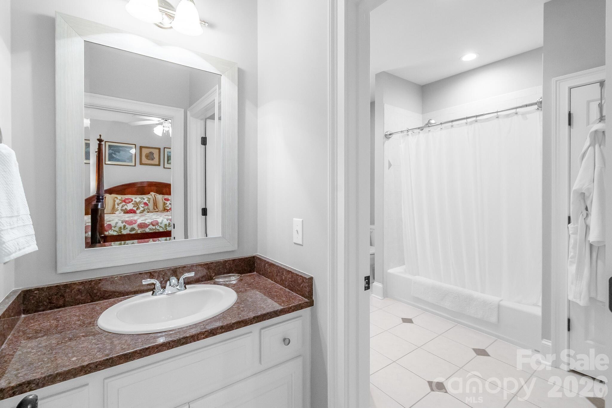 121 Seabury Drive Property Photo 26