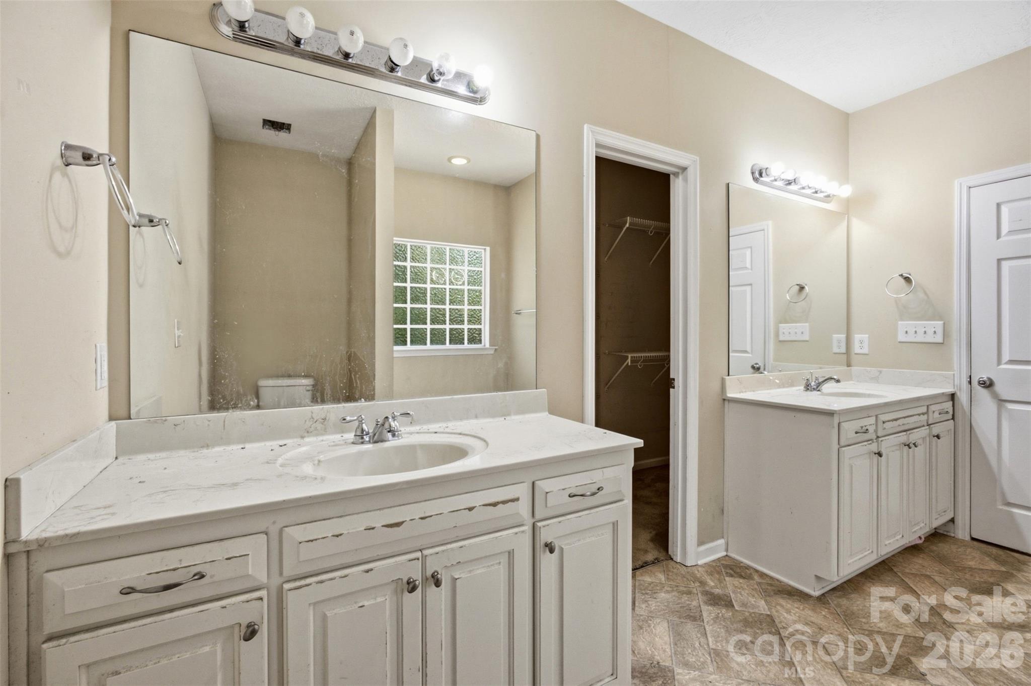 235 Summer Place Drive Property Photo 18