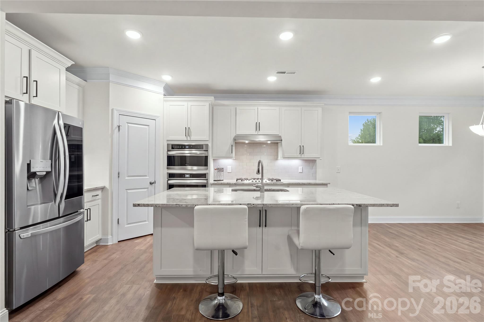 4020 Clapton Drive Property Photo 12