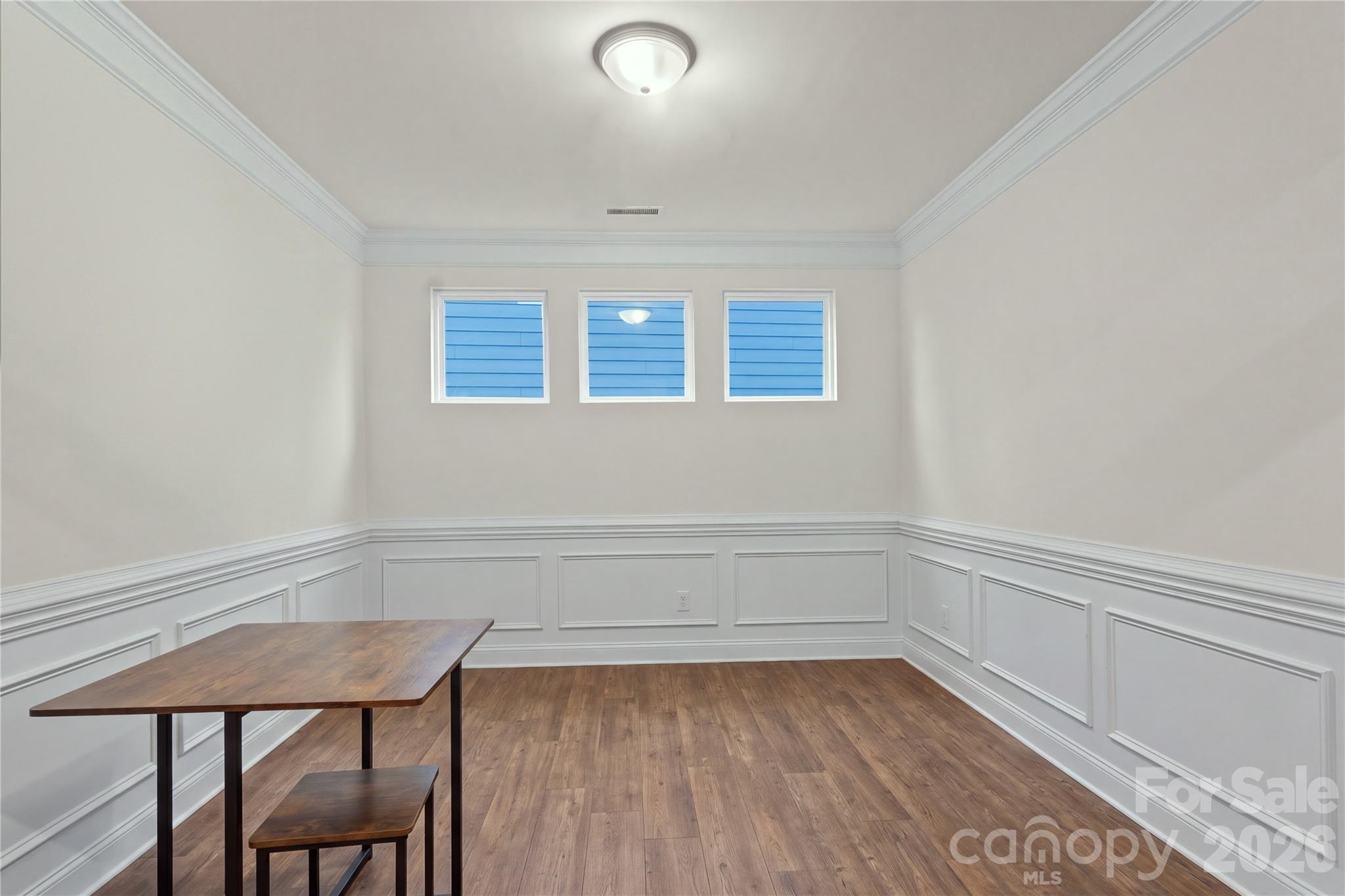4020 Clapton Drive Property Photo 28