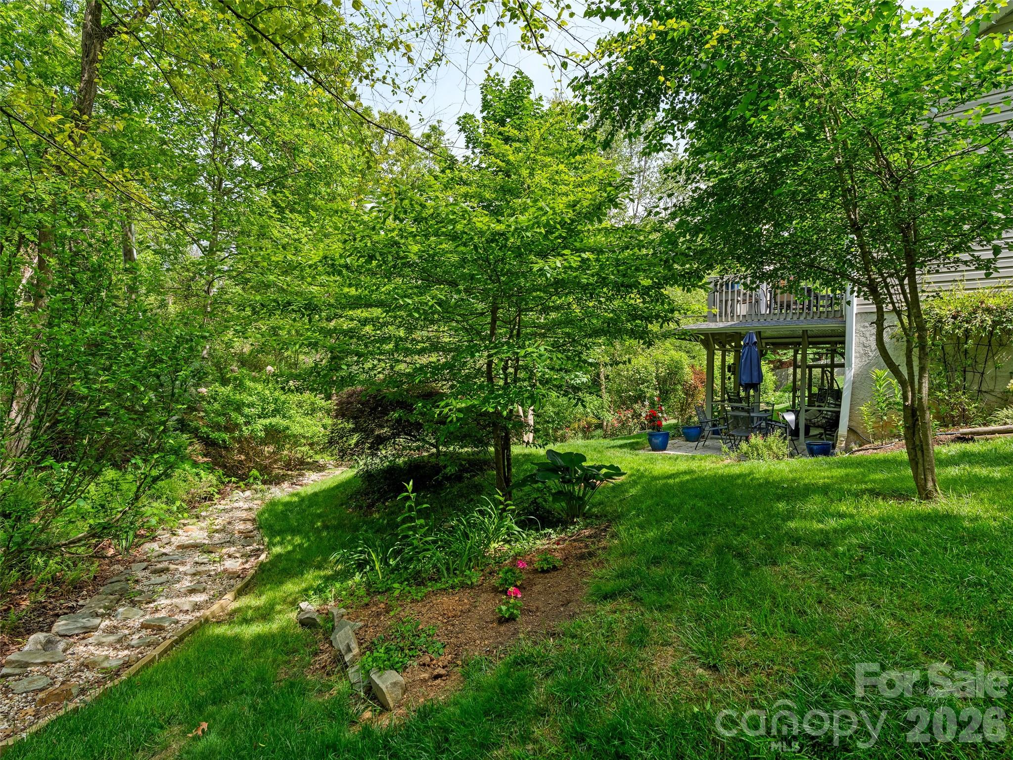 15 Baird Alley Property Photo 9