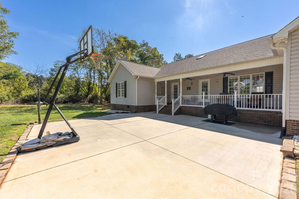 294 Gilbert Road Property Photo 30
